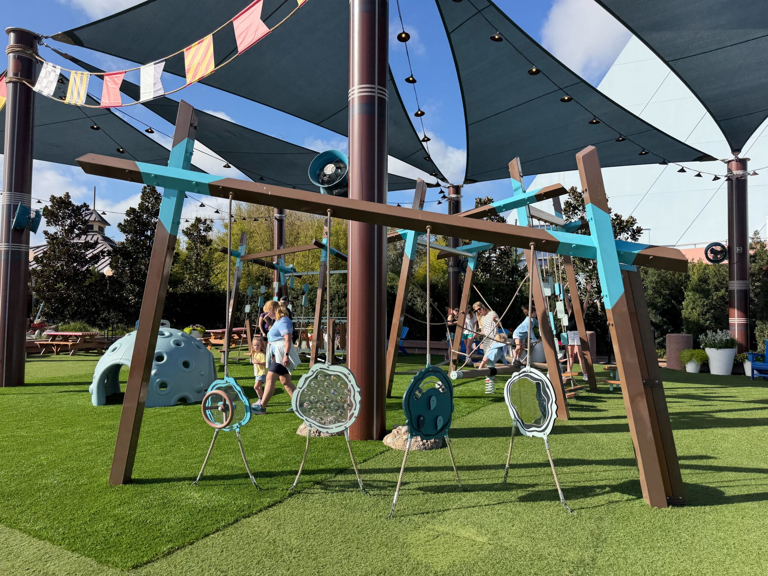 Playalong Bay Playground Presented by Smucker’s Uncrustables