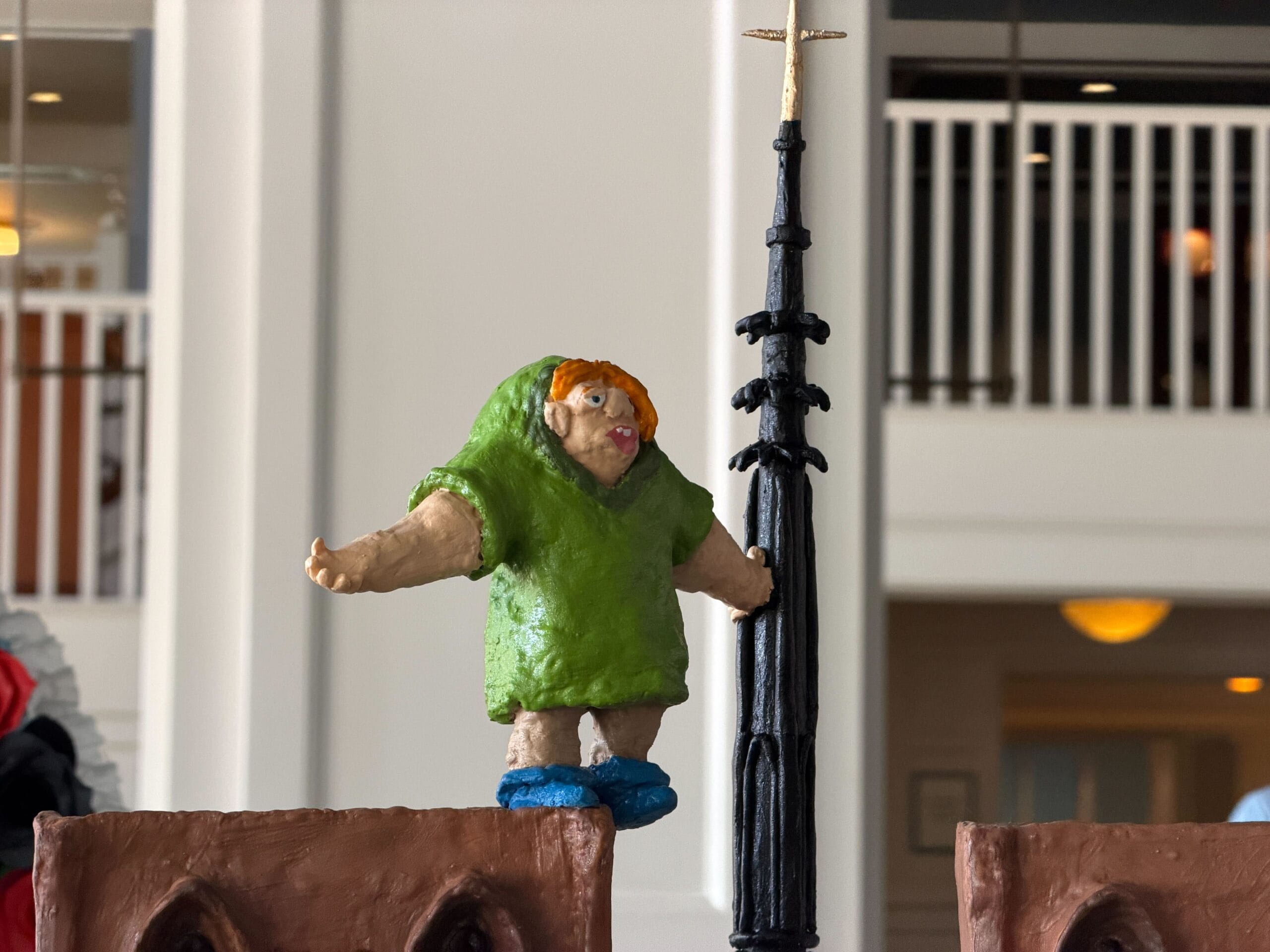 The third display is inspired by the 'Hunchback of Notre Dame'. Notre Dame is represented with its two signature towers, while the egg is the middle part, and hollow. Esmeralda, Captain Phoebus, and her goat are standing on the street, while Quasimodo is T-posing on top of one of the towers.