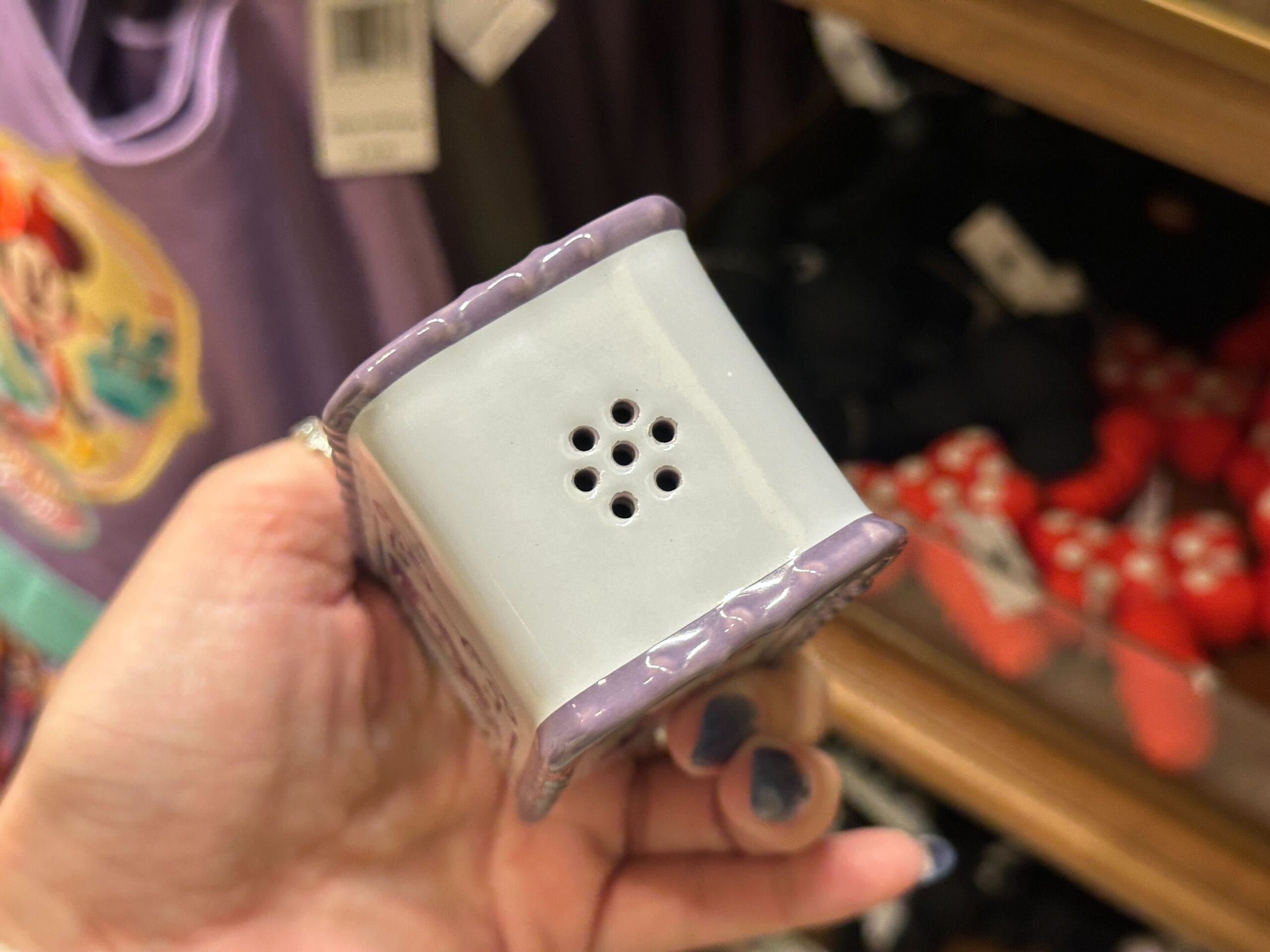 Disney castle trash can salt and pepper shakers