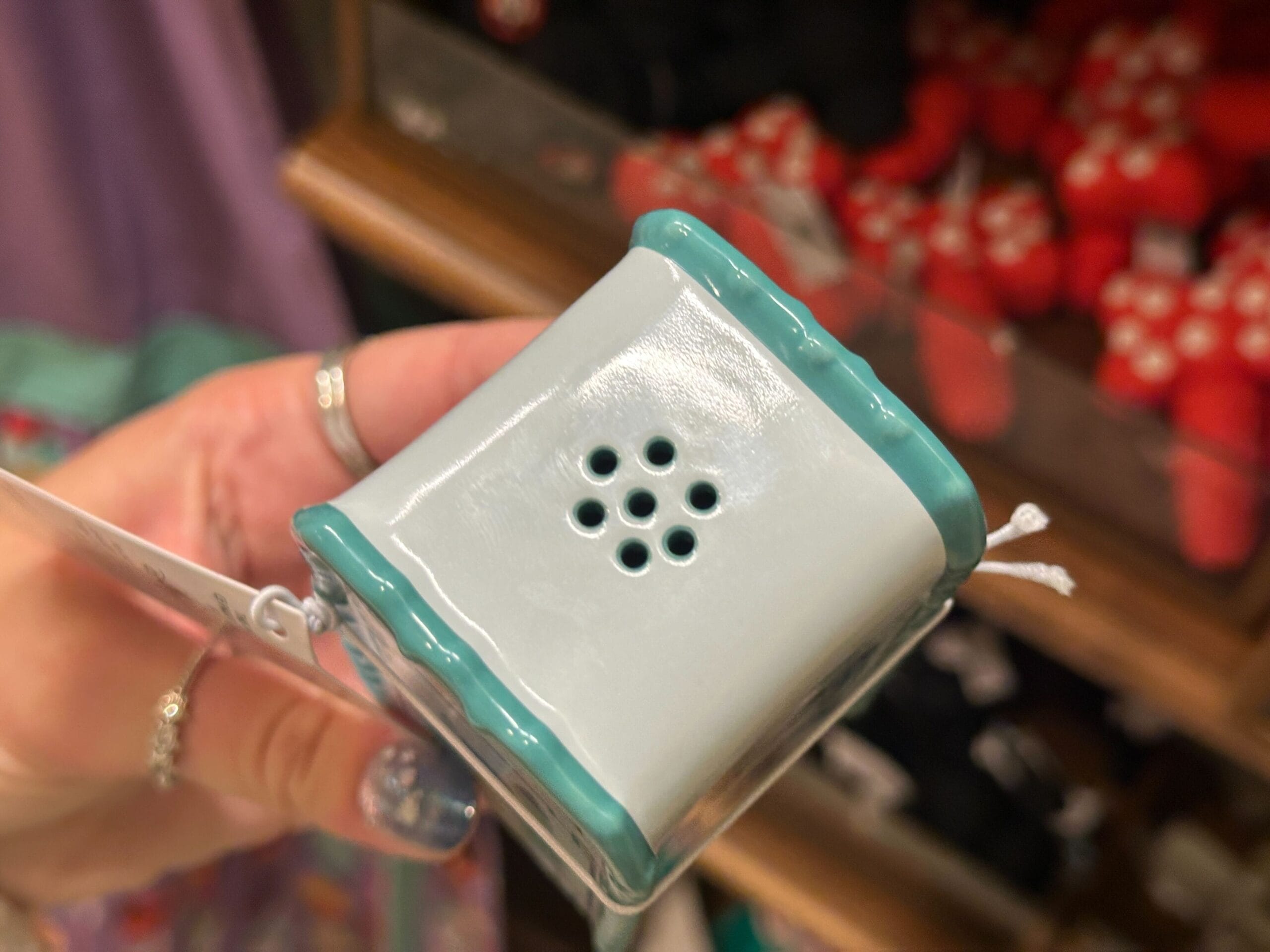 Disney castle trash can salt and pepper shakers
