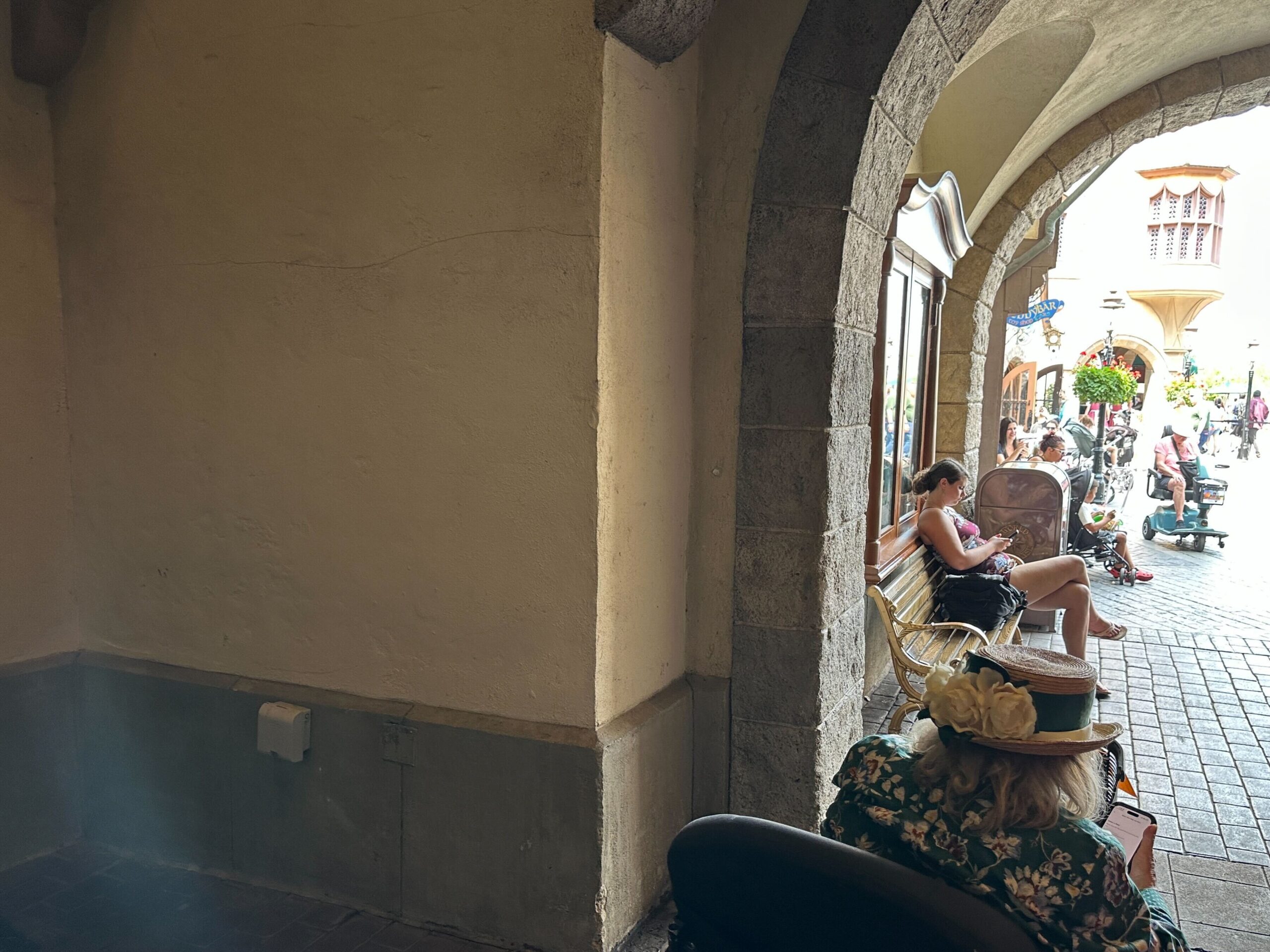Souvenir Pressed Penny Machine Missing from EPCOT’s Germany Pavilion