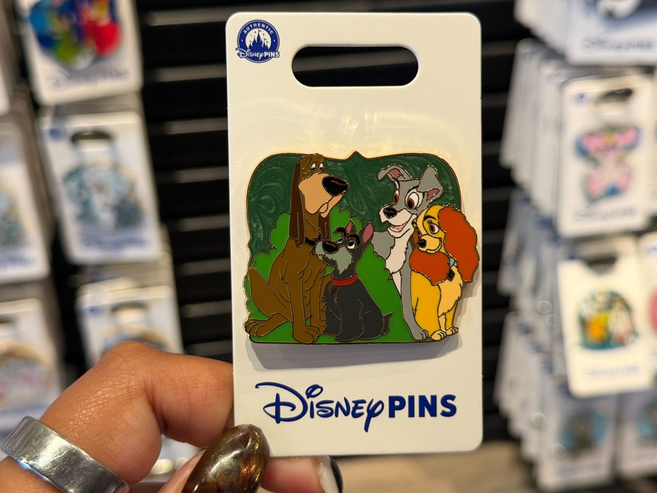 ピンズ・ピンバッジ・缶バッジ DSSH Lady & The Tramp Growing Up D23 ピンズ・ピンバッジ・缶バッジ DSSH Lady & The Tramp Growing Up D23