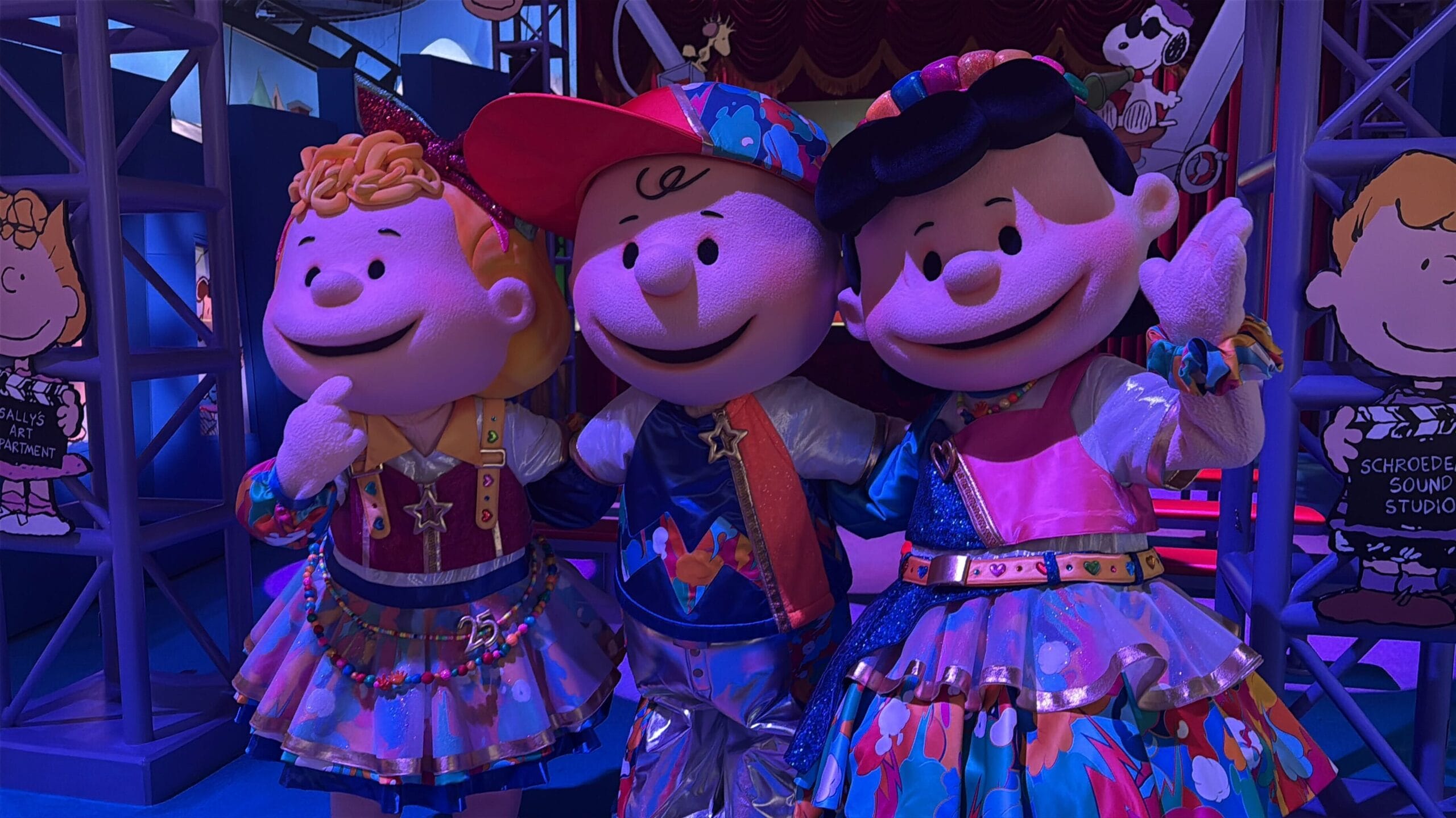 Lucy, Charlie Brown, and Sally Appear in Universal Wonderland: Let’s Smile Together at Universal Stu