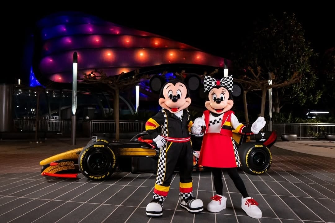Mickey and Minnie Appearing in New Formula 1 Racing Costumes at Shanghai Disneyland