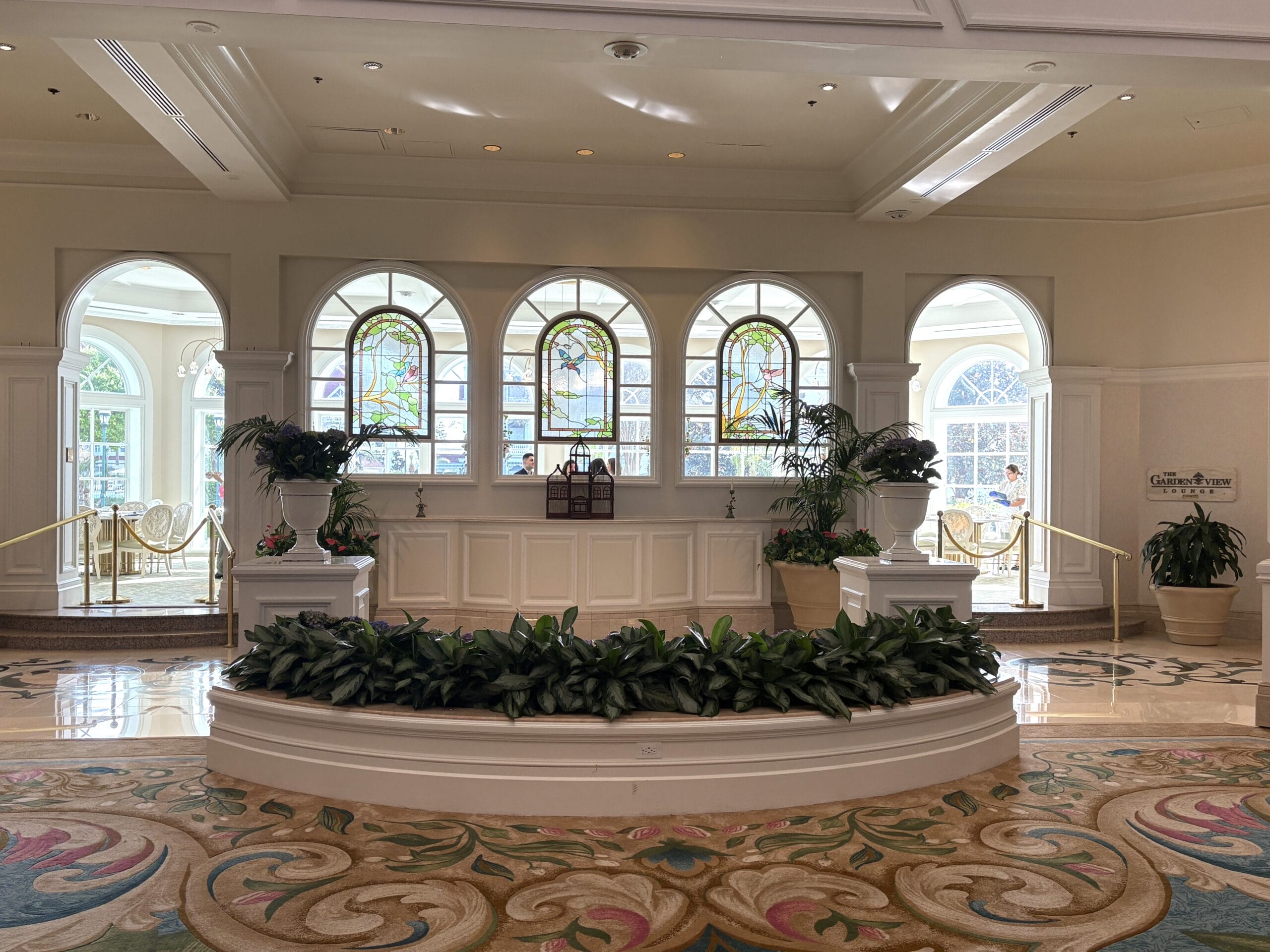 REVIEW: Garden View Tea Room Returns With ‘Alice in Wonderland’ Tea Experience at Disney’s Grand Flo