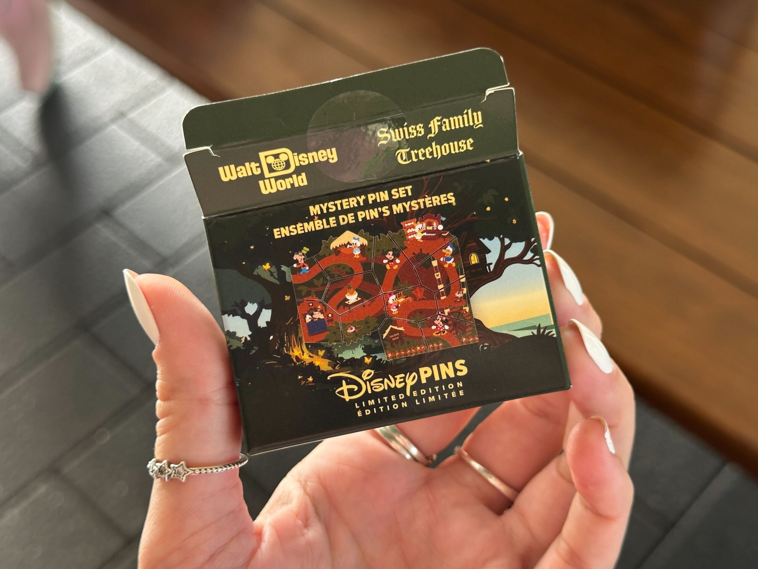Disney World Pin Tuesday: Swiss Family Treehouse Mystery Pin Set
