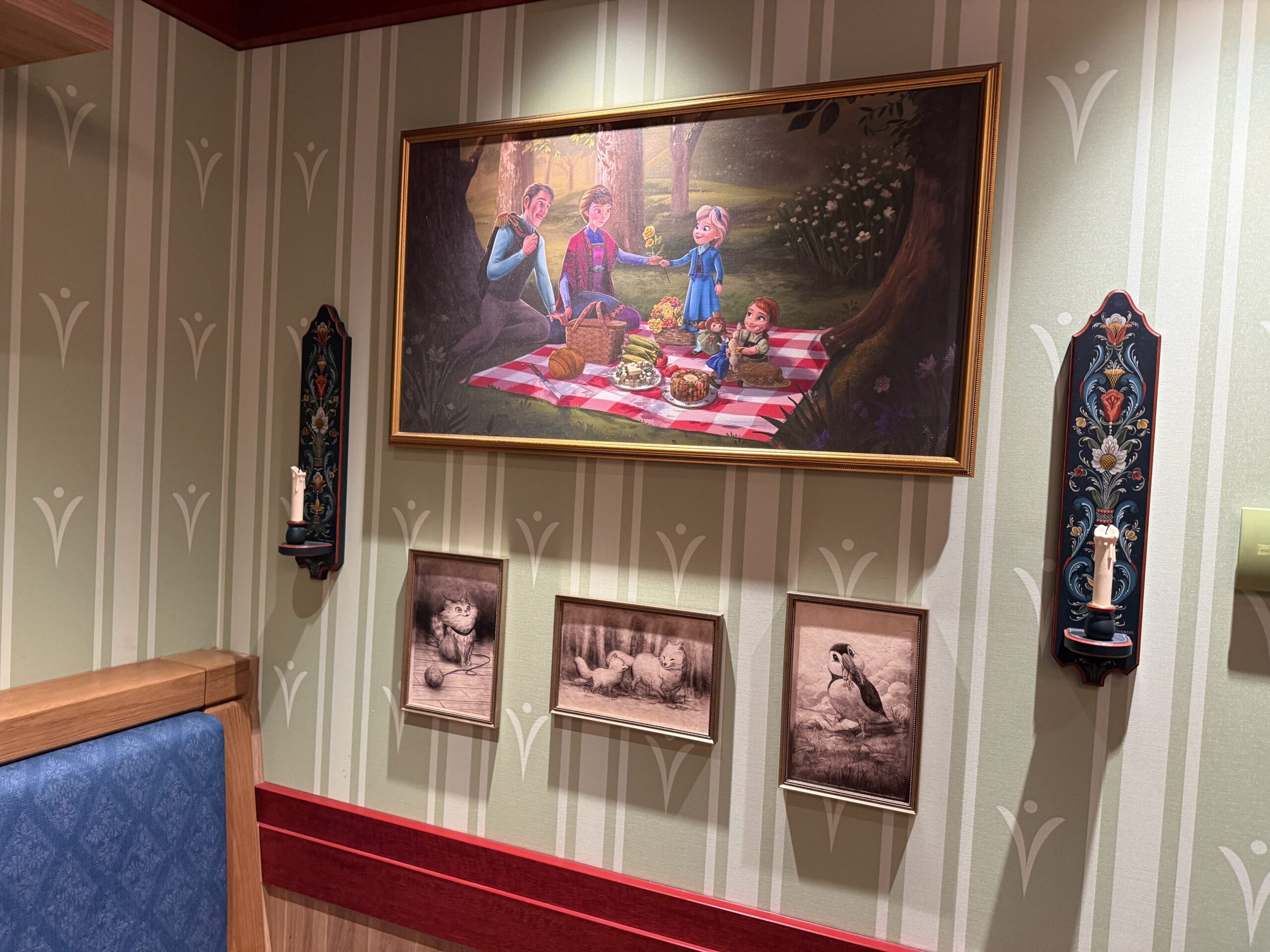 Olaf Frozen-themed dining room in Enchanted Summer restaurant on the Disney Adventure cruise ship