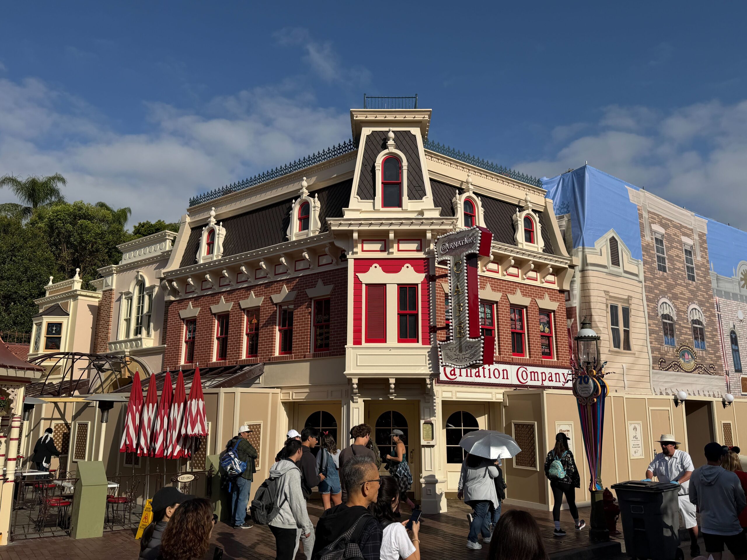 Main Street, U.S.A. Refurbishment Progressing as Scrim & Scaffolding Move from Carnation Cafe to Ref