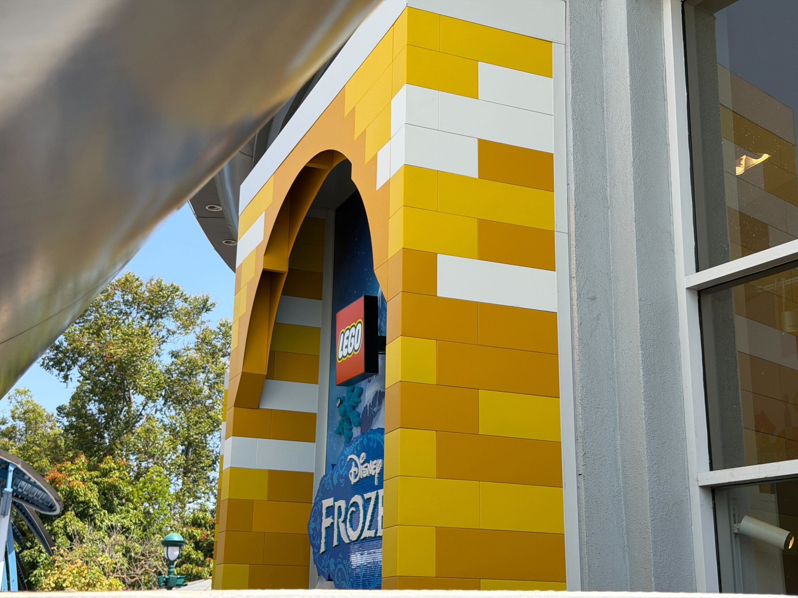 LEGO Store refurbishment at Downtown Disney in Disneyland, Frozen window now visible
