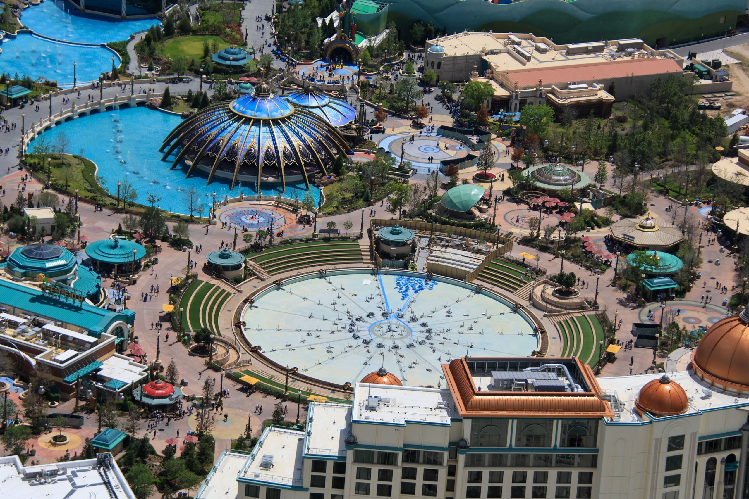Upgrade work on Cosmos Fountain at Epic Universe