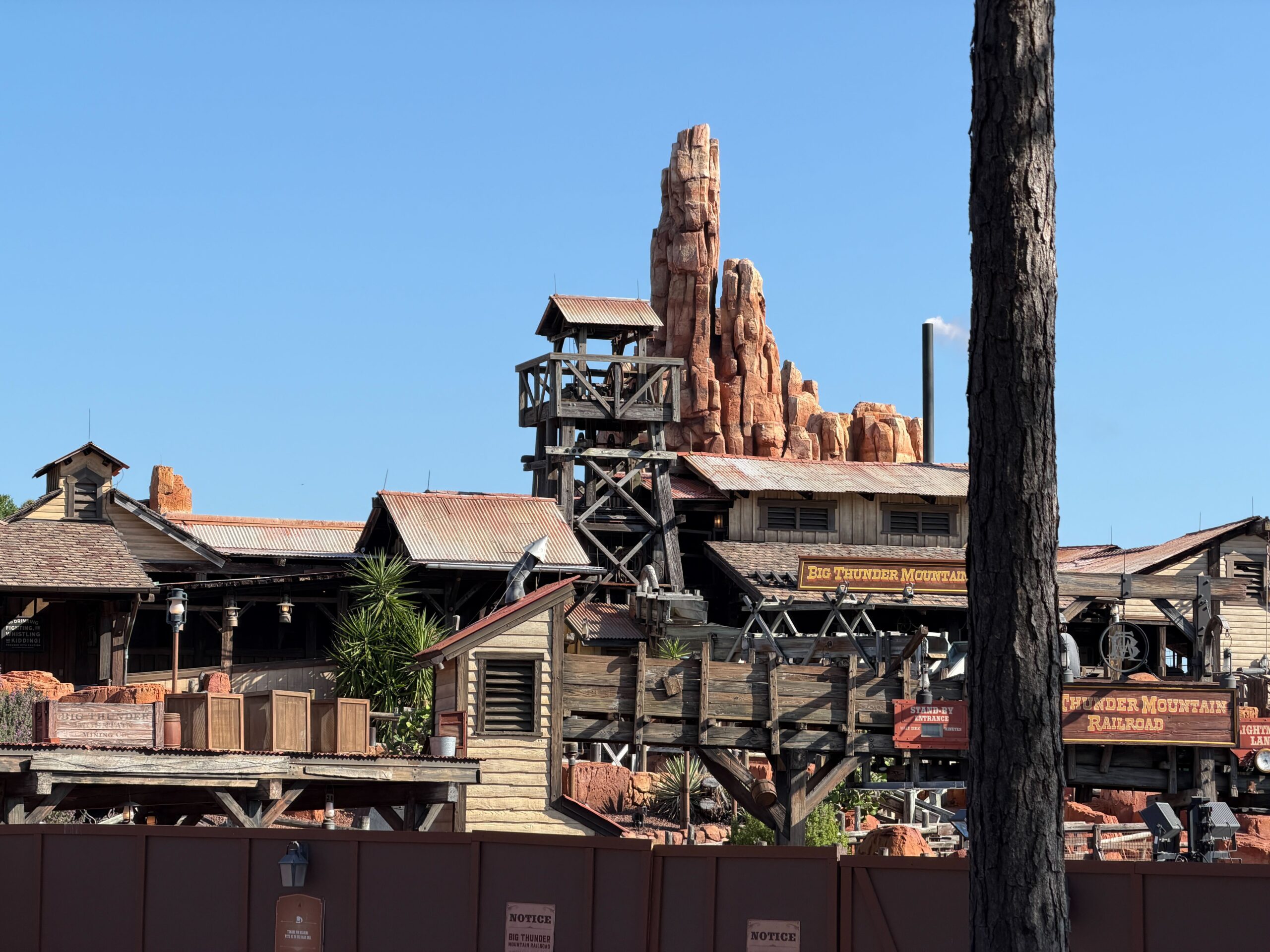 Big Thunder Mountain Railroad Updates Near Completion, Ride Queue Undergoing Final Touches