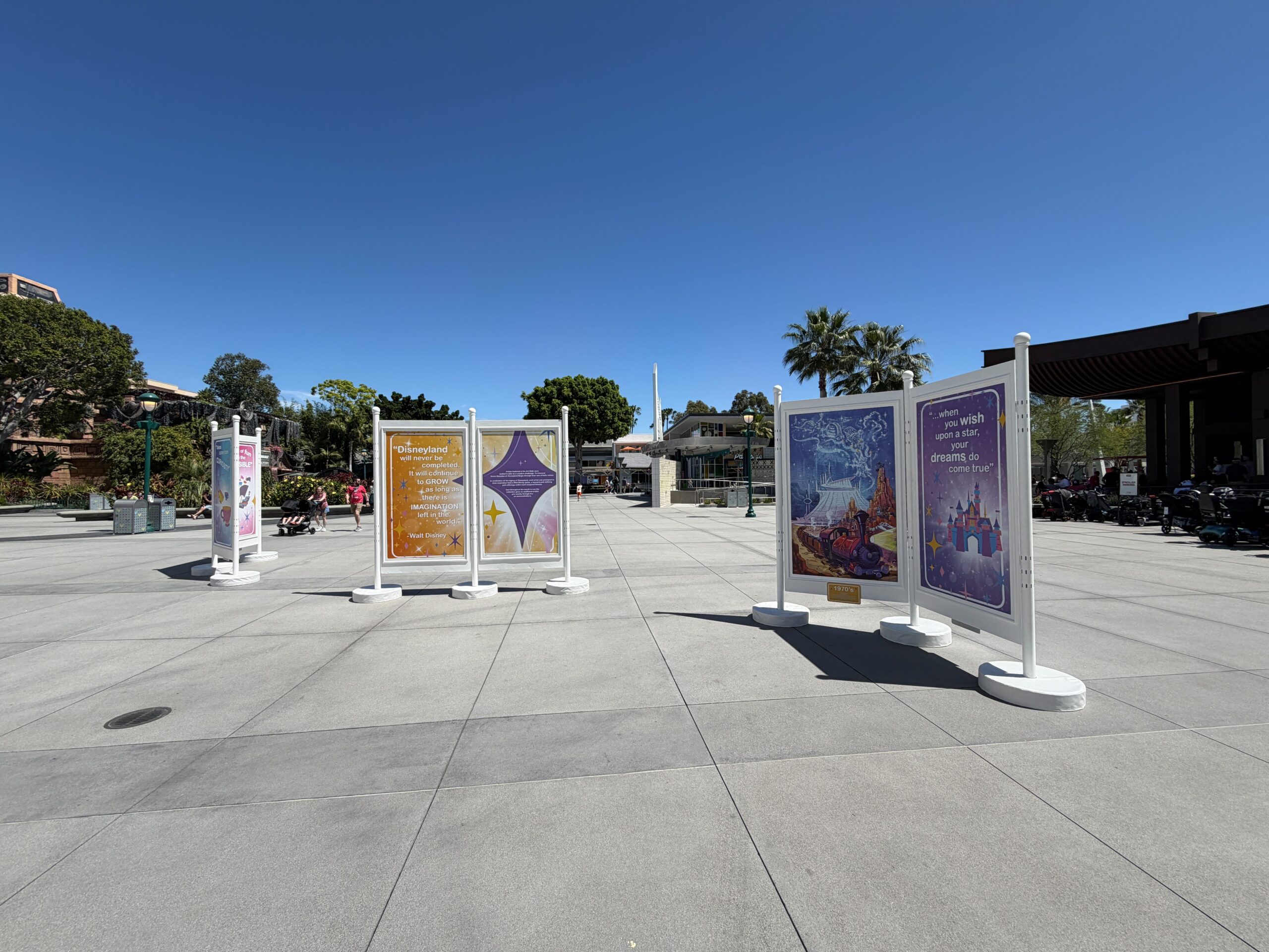 Disneyland Art Walk Pops Up at Downtown Disney District