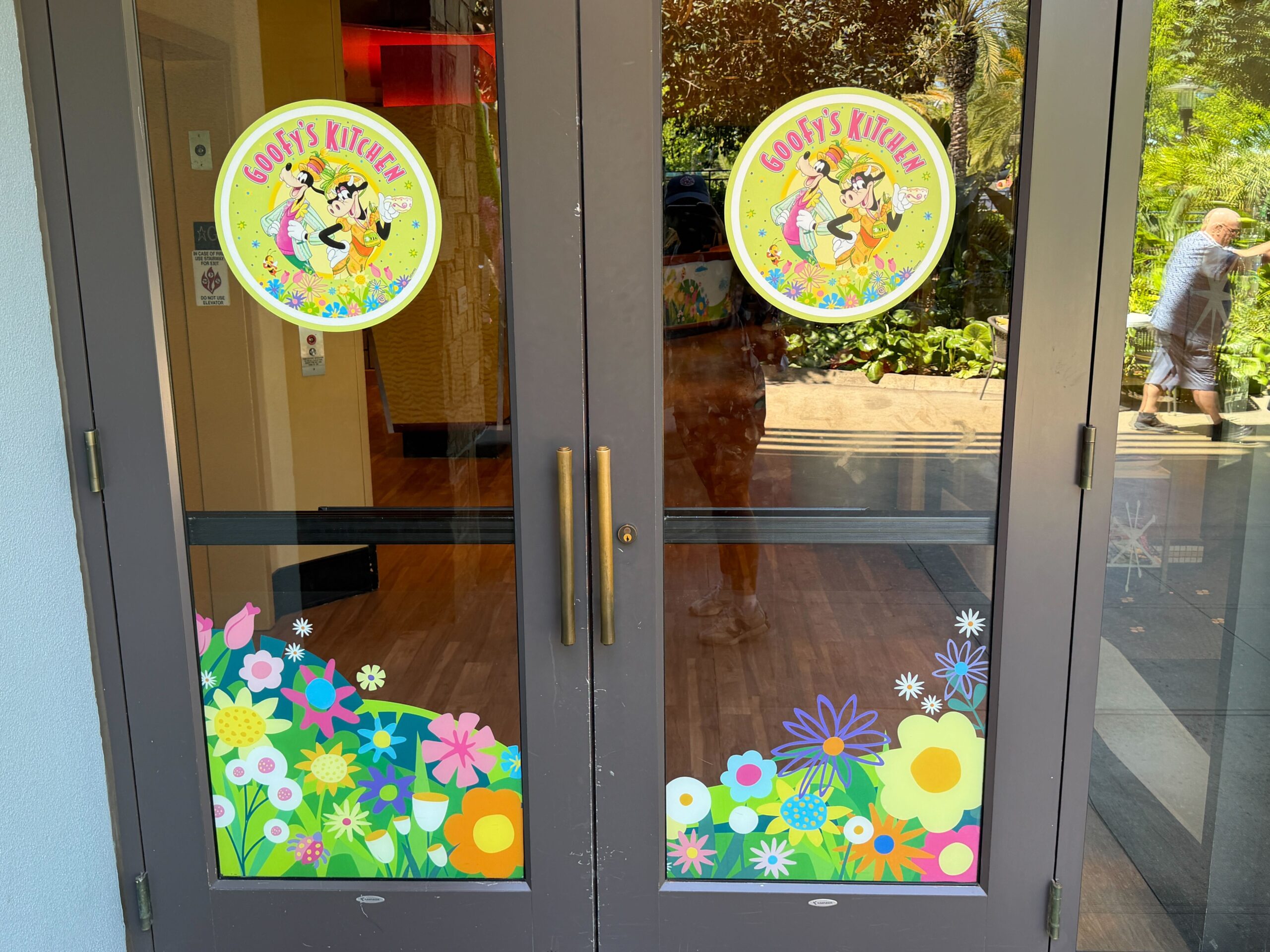 Spring displays at Disneyland Hotel