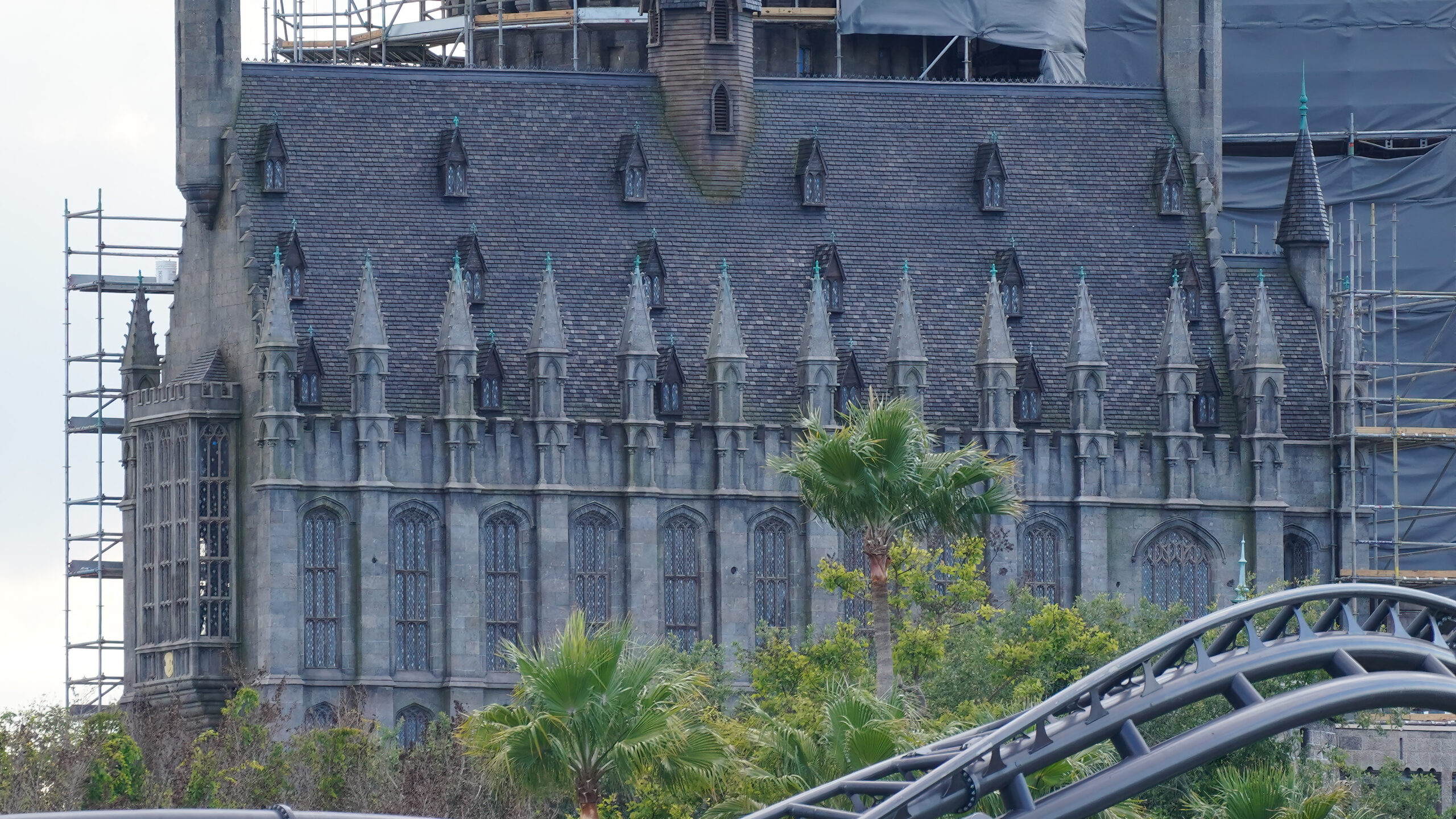 Themed Painting Underway During Hogwarts Castle Refurbishment at Islands of Adventure