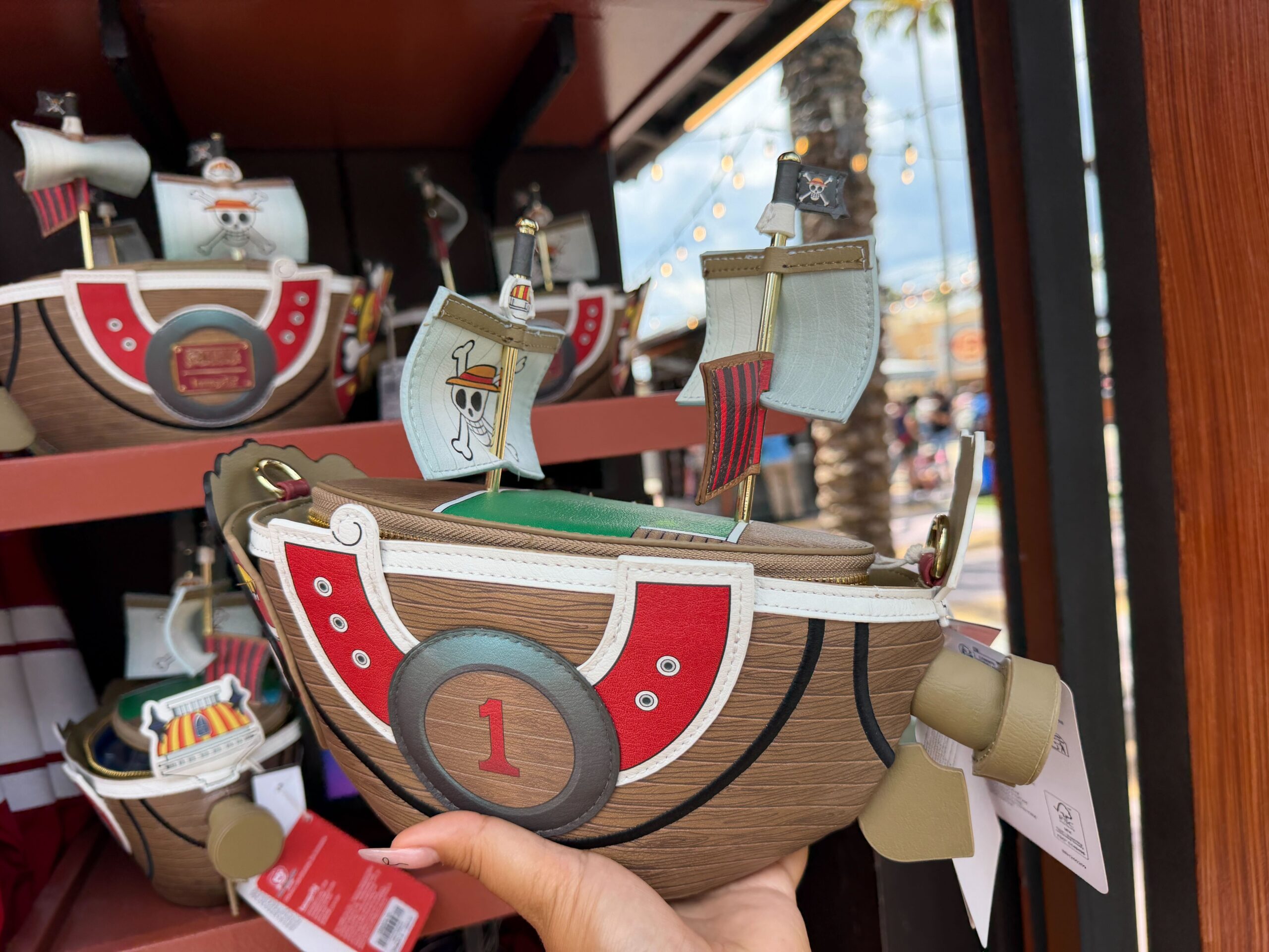 One Piece' Merchandise Arrives at Universal Orlando Resort - WDW