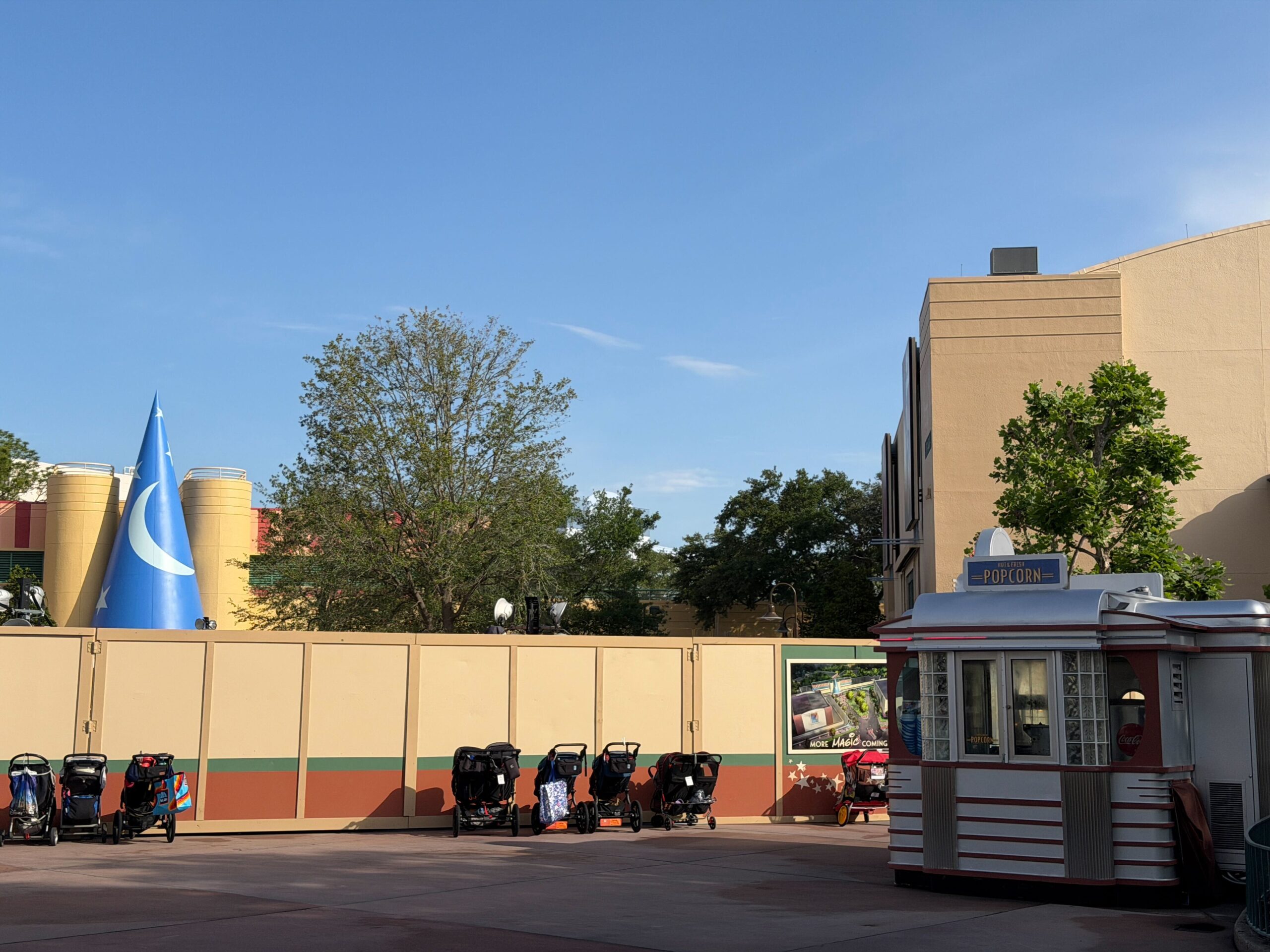 Additional trees have been planted in the courtyard directly in front of and to the side of the Disney Jr. soundstage. The trees near the center of the courtyard were added earlier during construction and there are new small trees in front of "The Little Mermaid – A Musical Adventure."
