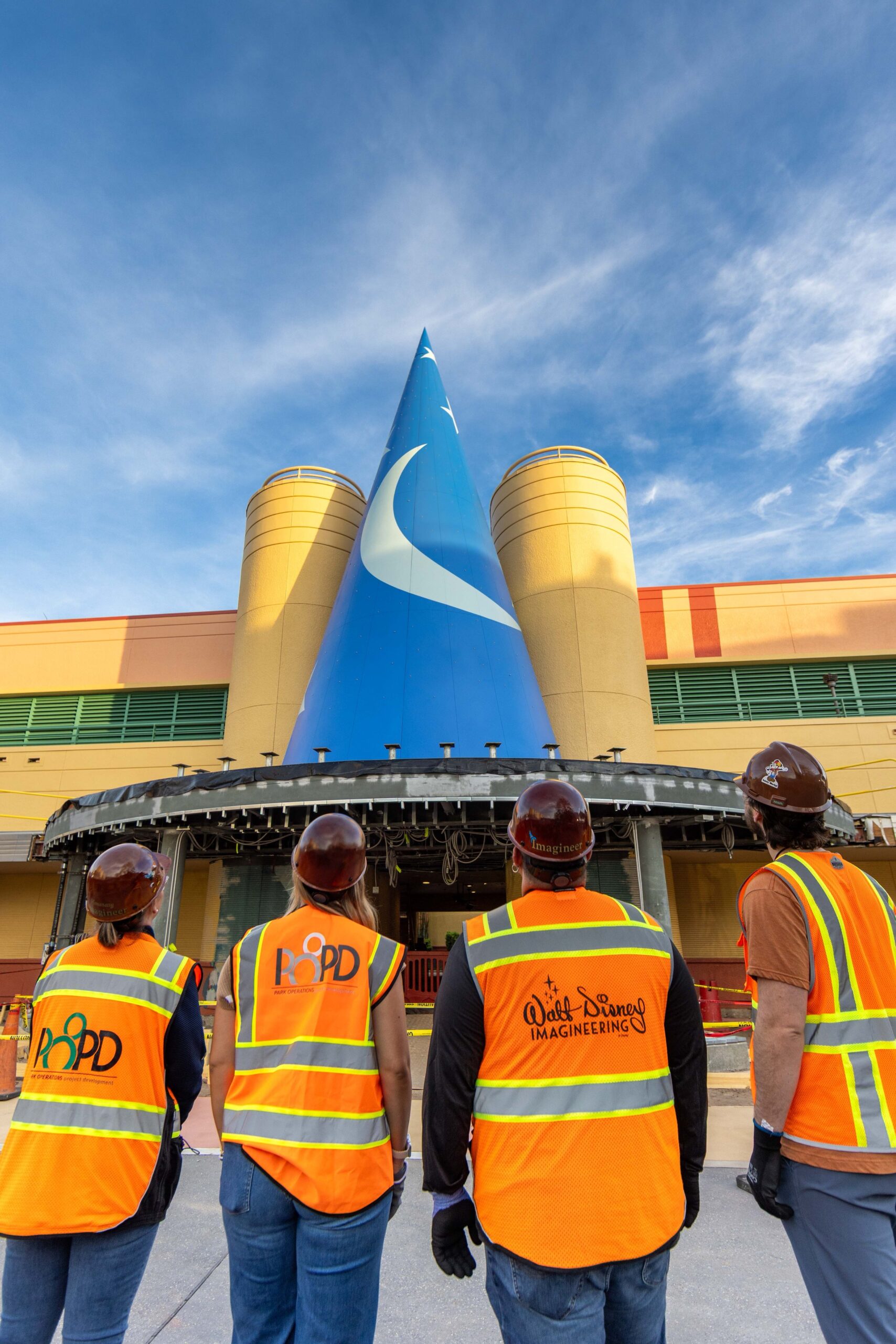 BREAKING: Sorcerer Hat Installed at The Magic of Disney Animation