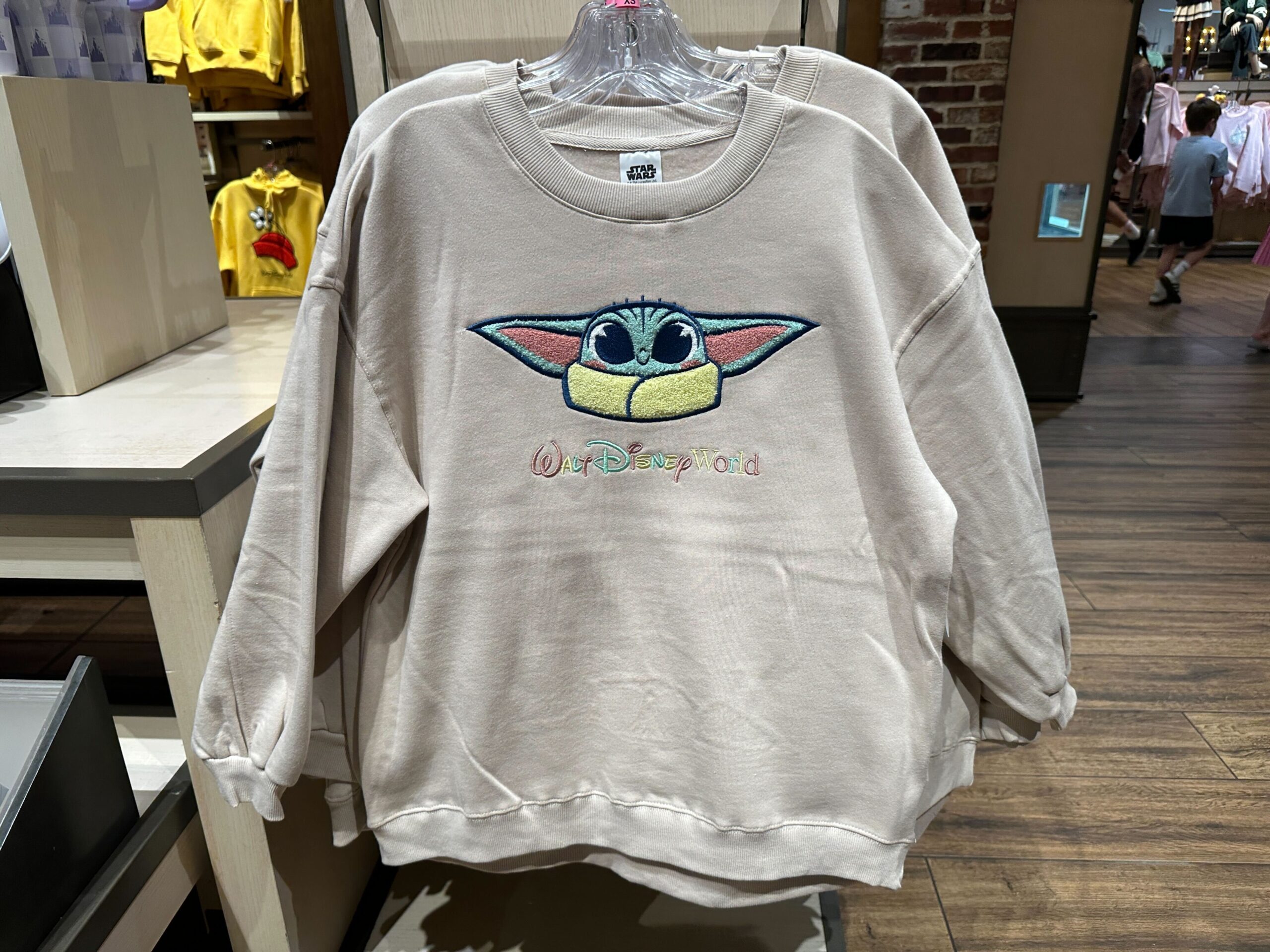 Star Wars' Logo Tees, Spring Collection, and More Apparel at Walt