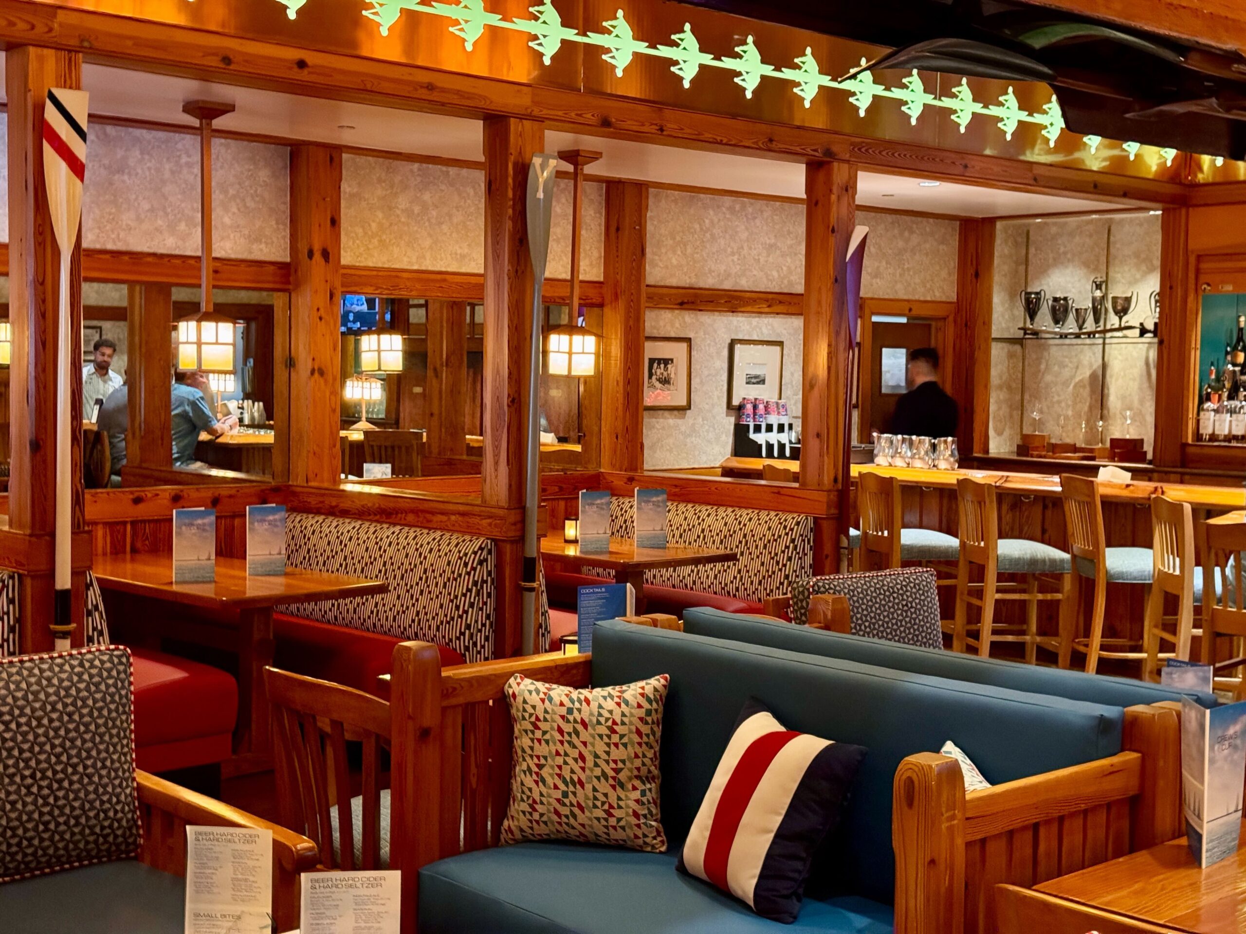 Remodeled Crew's Cup Lounge Reopens as Yachtsman Steakhouse Closes
