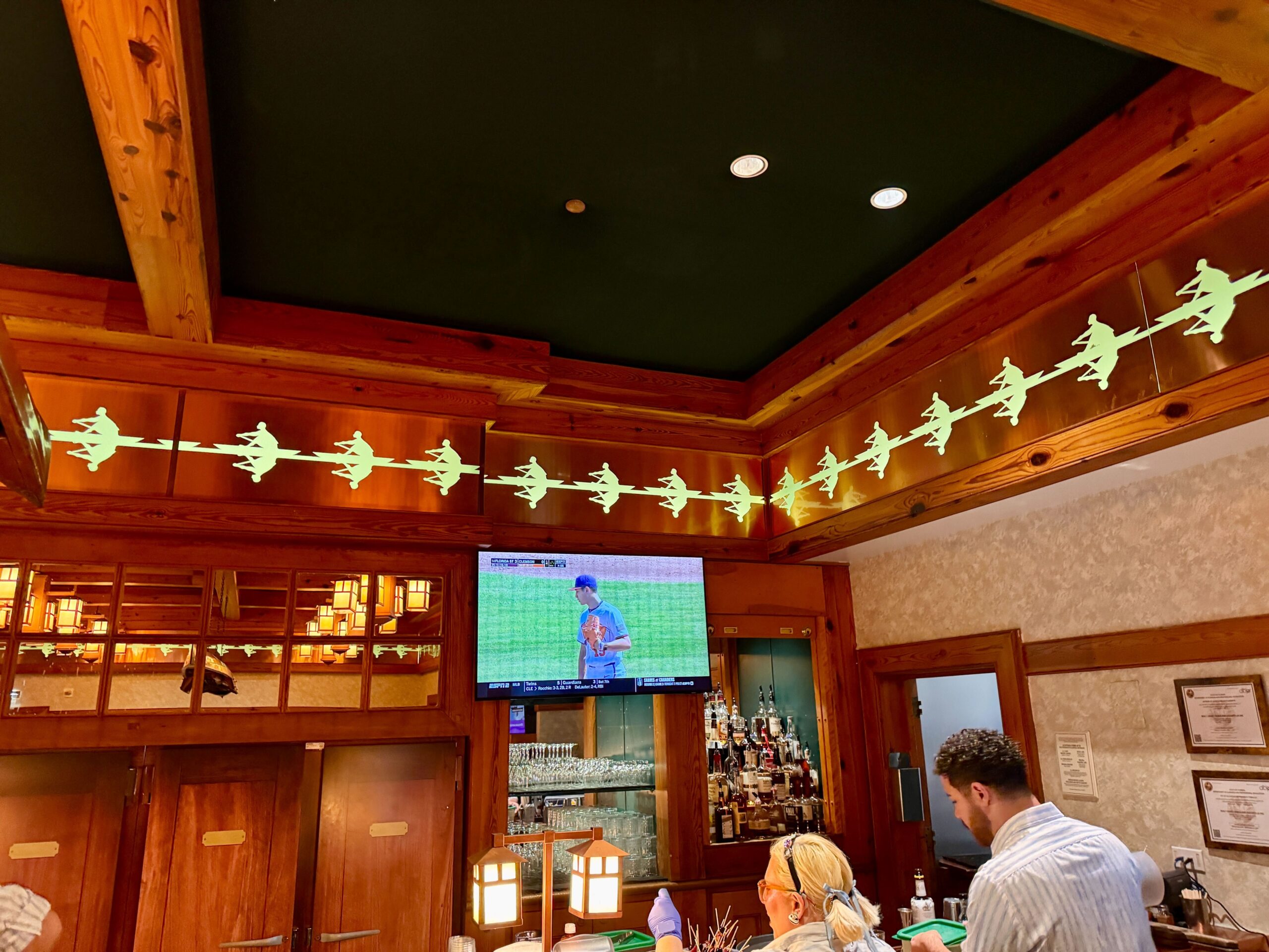 Remodeled Crew's Cup Lounge Reopens as Yachtsman Steakhouse Closes
