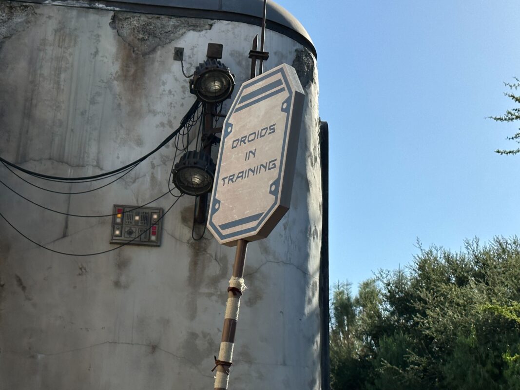 Droids in training sign.
