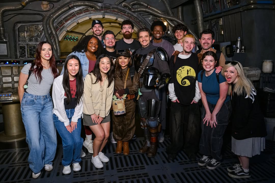 A few Star Wars fans visiting Disneyland last night got the surprise of a lifetime before boarding the Millennium Falcon.