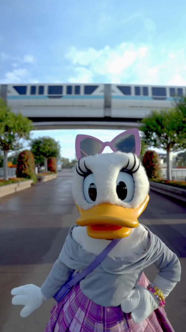 Daisy Duck strutted her stuff around EPCOT's International Flower & Garden Festival to celebrate The Devil Wears Prada 2