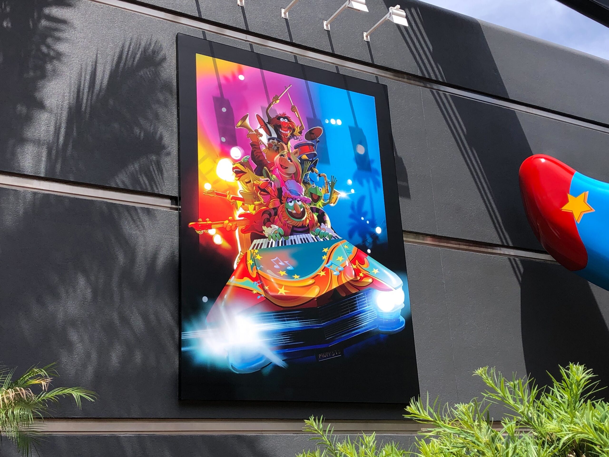 Attraction Poster and Rock Around the Shop Sign Added to Rock 'n' Roller Coaster Starring The Muppets in Walt Disney World