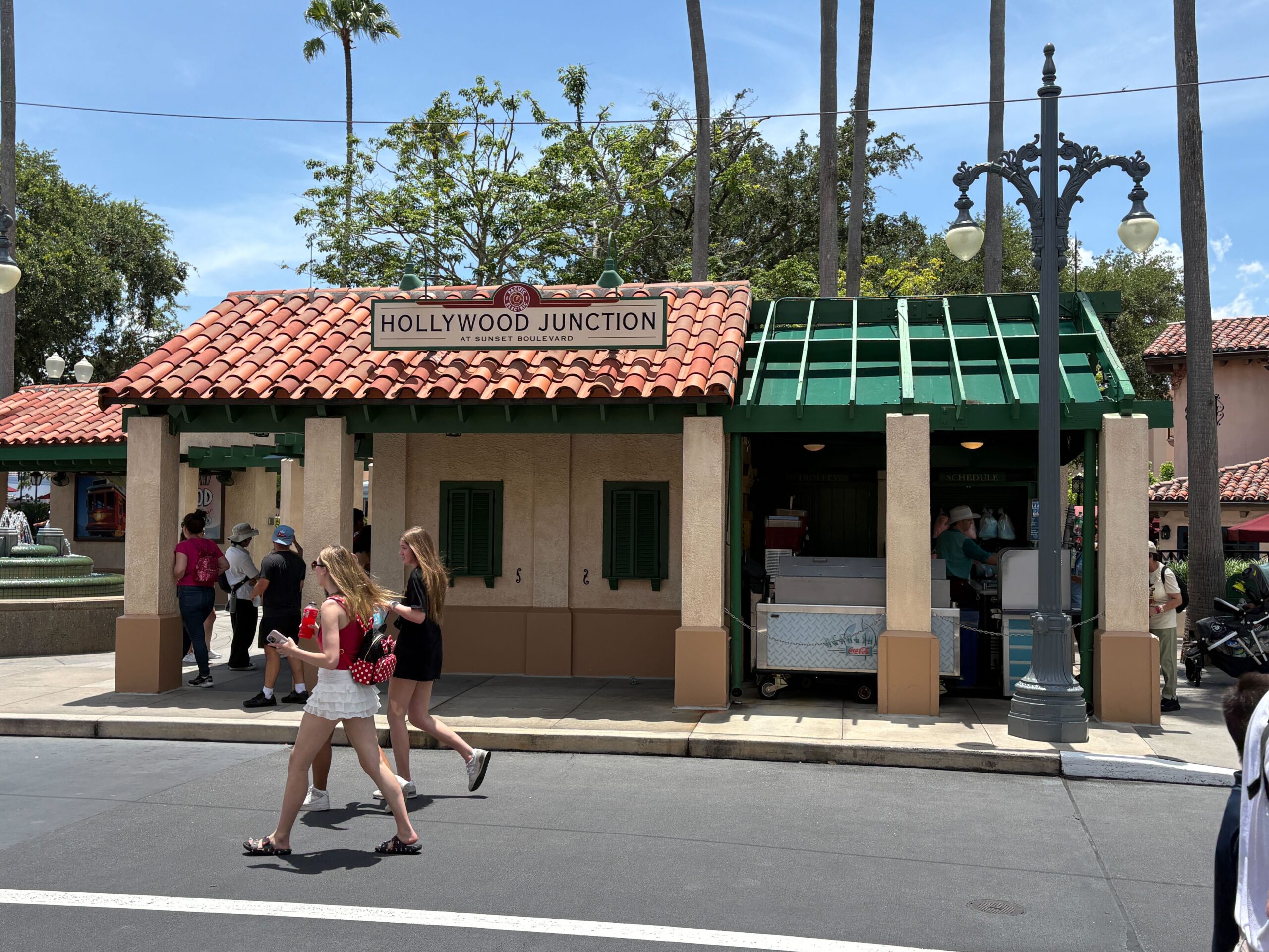 New pressed pennies themed to the recently-opened Rock ‘n’ Roller Coaster Starring the Muppets are now available at Disney’s Hollywood Studios.