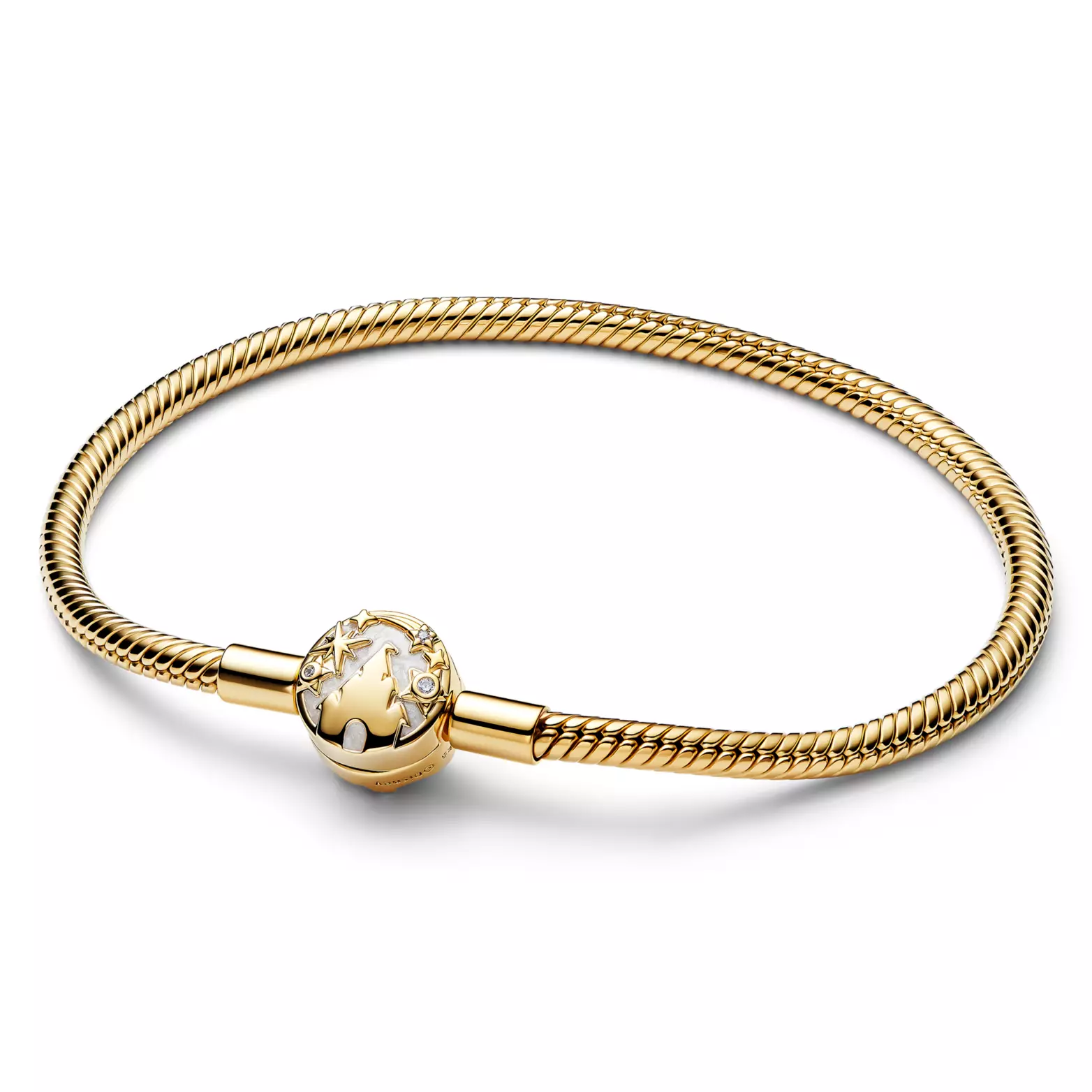 A snake-style bracelet from Pandora with a round clasp displaying stars and a Fantasyland Castle. The bracelet is 14k gold-plated and there are clear cubic zirconia accentuating some of the stars in the design.
