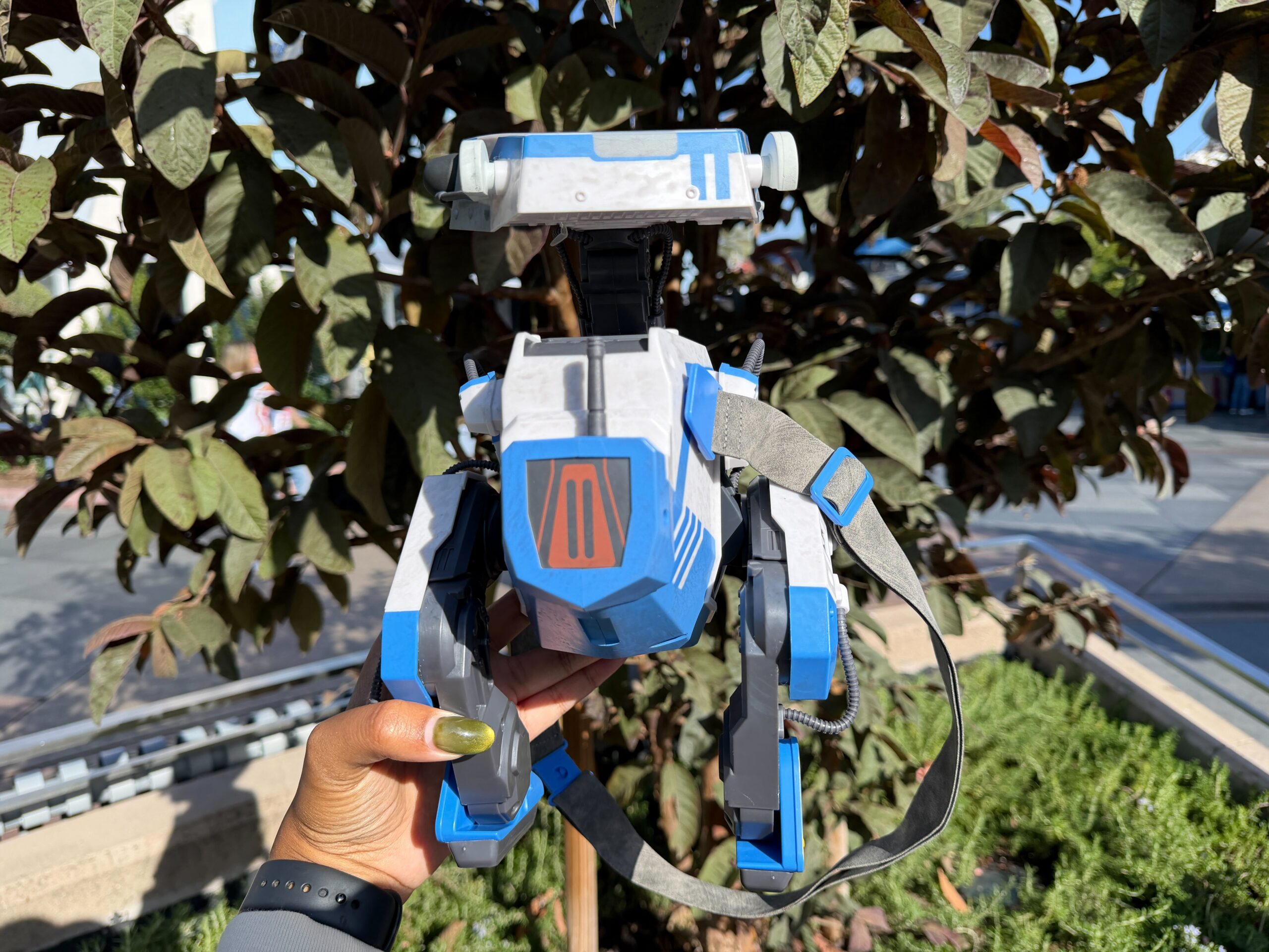 BDX Droid Popcorn Buckets Released at Disneyland Resort - WDW News