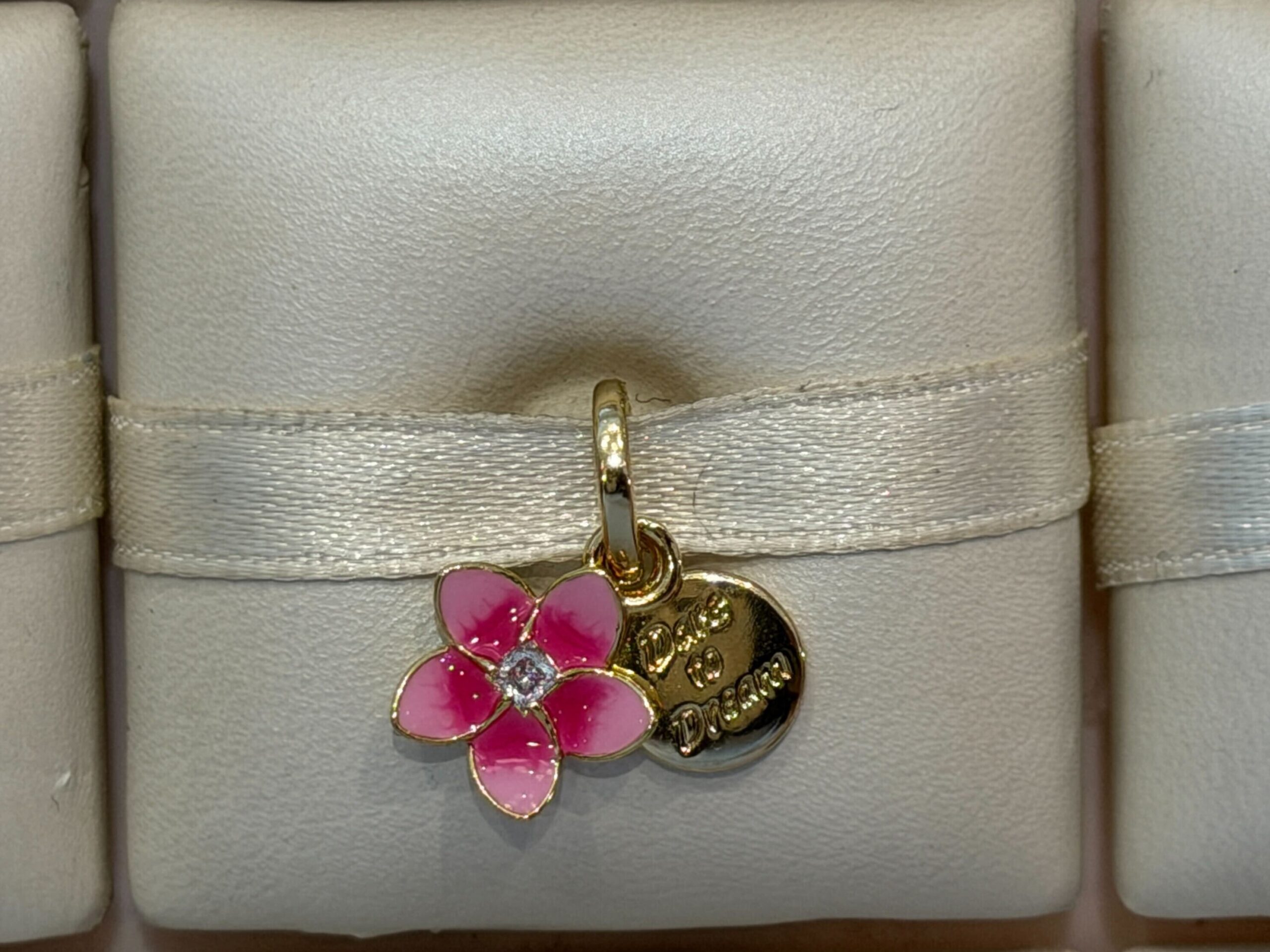 Get a Free Limited Edition Tote Bag When You Buy From Disney Moana Pandora Collection