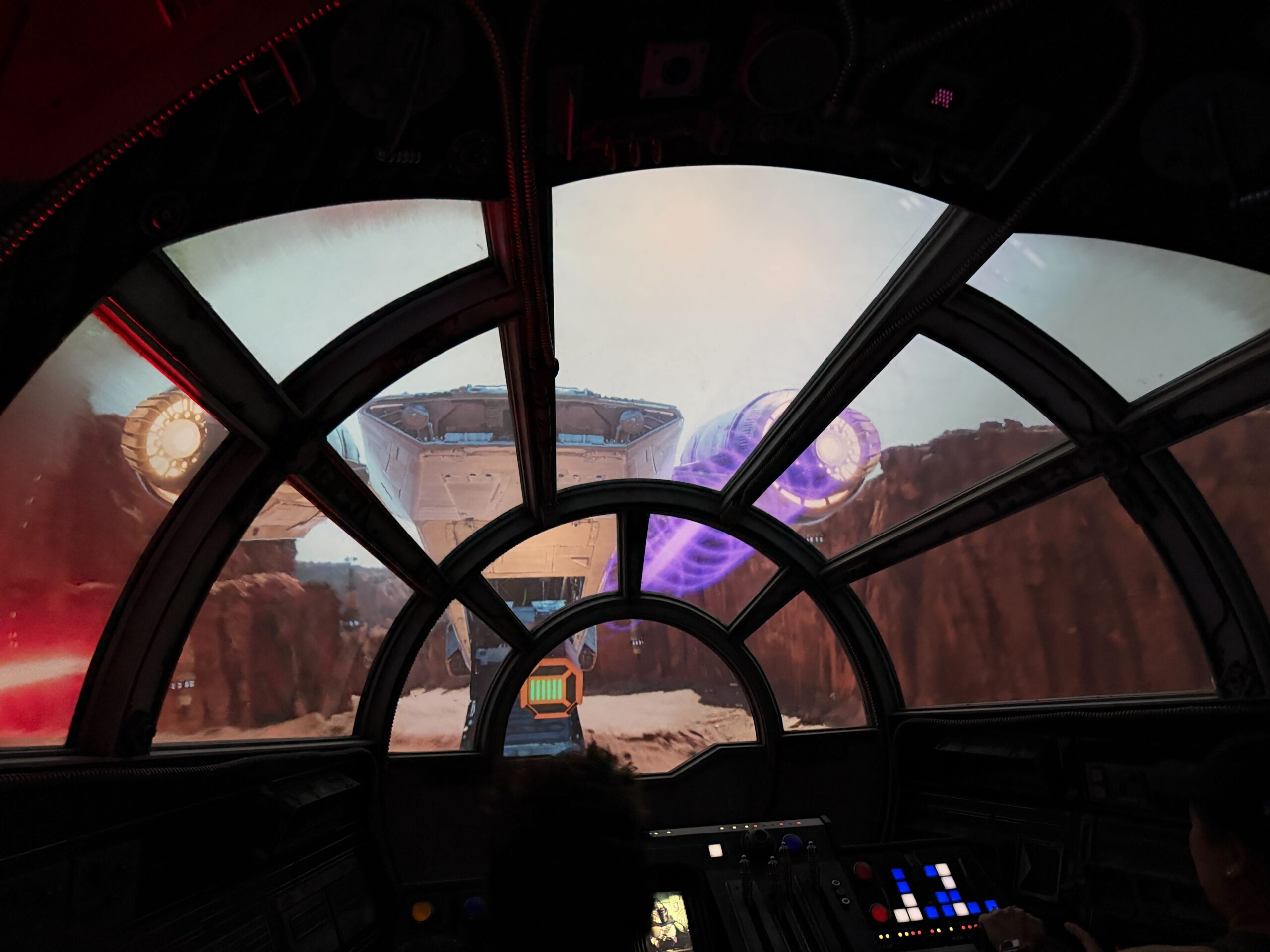 The Mandalorian and Grogu Mission Overlay at Millennium Falcon: Smugglers Run