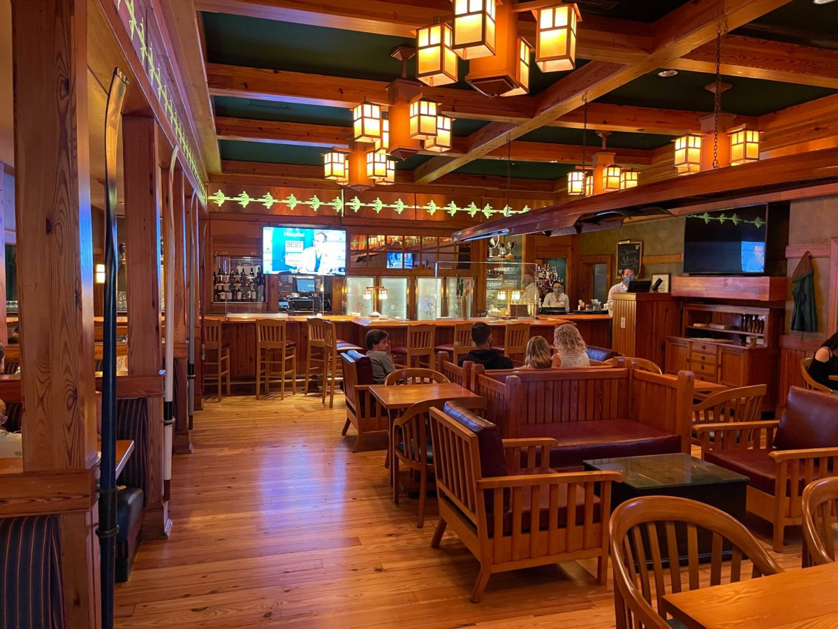 Crew's Cup Lounge at Disney's Yacht Club Resort in Walt Disney World