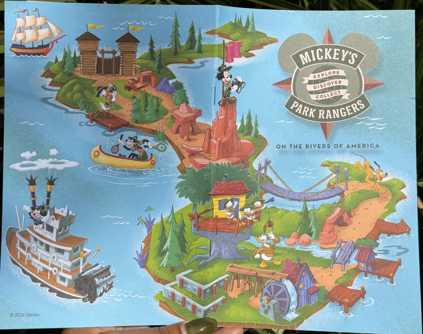 Front and back cover of the Mickey's Park Rangers activity book