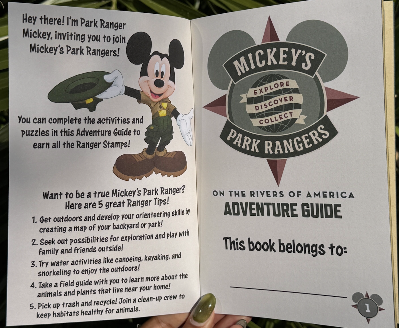 Mickey's welcome in the Mickey's Park Rangers activity book