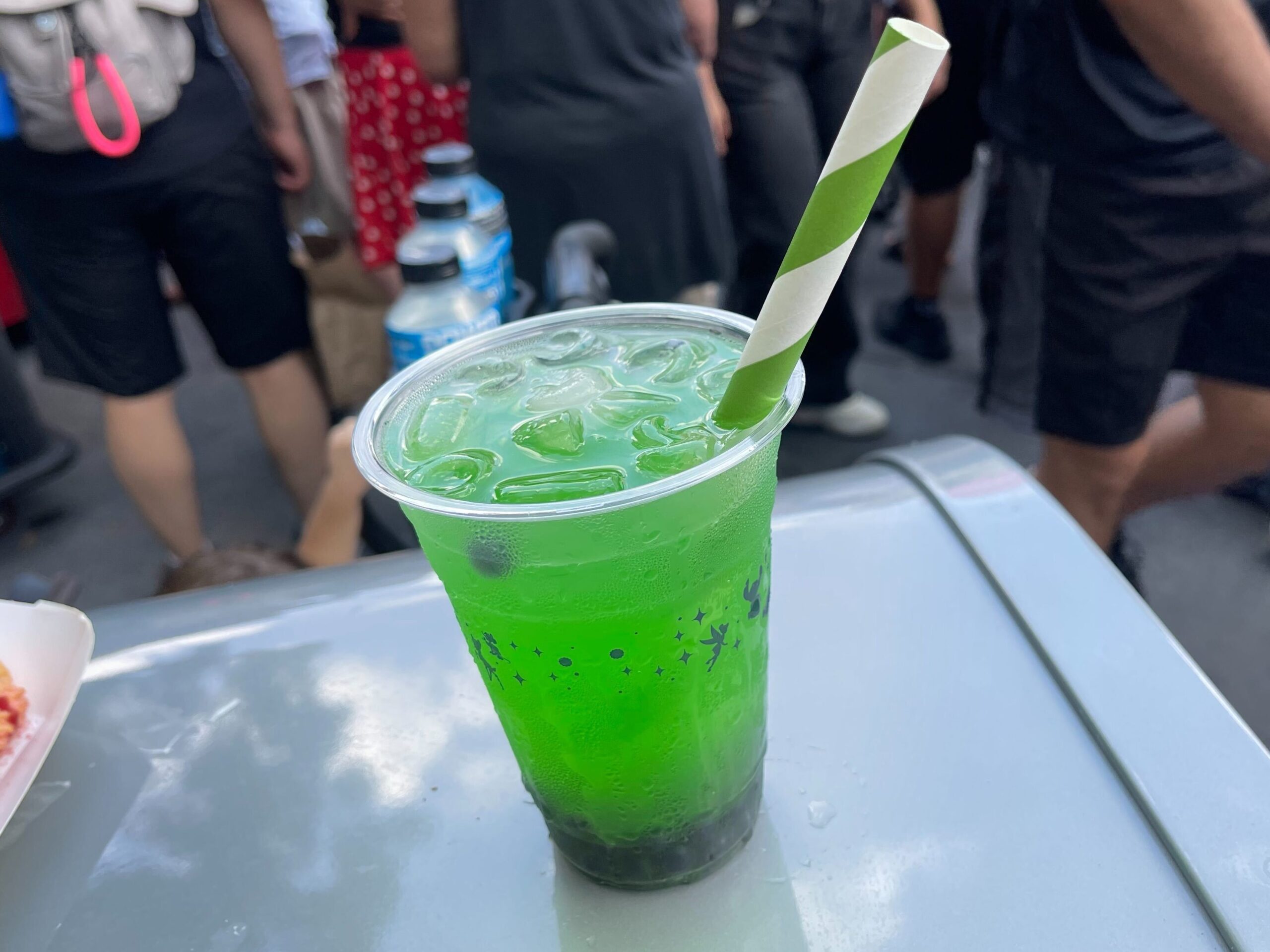 This drink is absolutely perfect for the summer. We found it very refreshing. The green apple is the most forward-facing flavor, but it doesn’t overpower, and it still has a refreshing quality to it, like a lemonade.