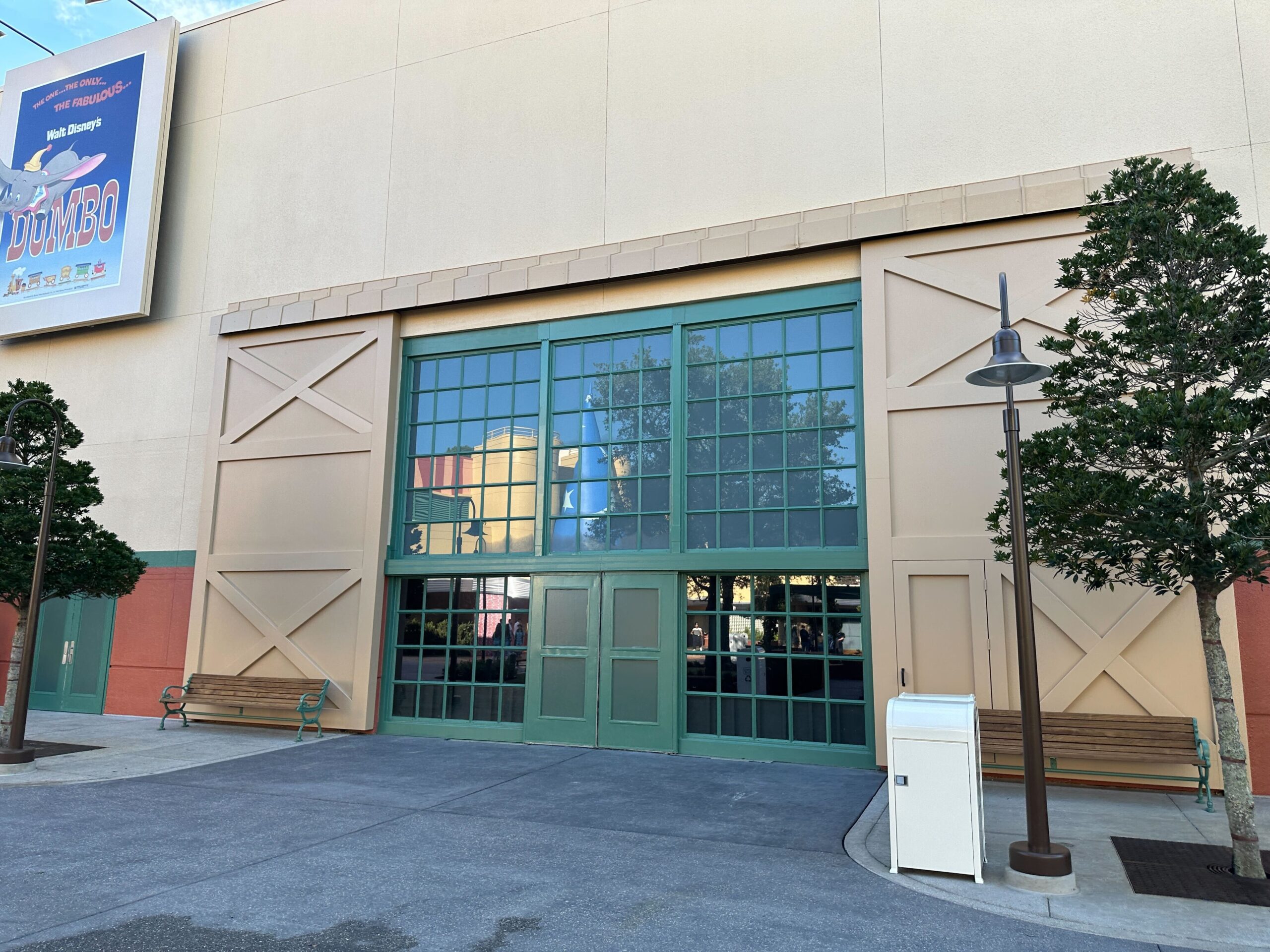 Just beyond that is the entrance to Stage 1, which has Zootopia 2 and Dumbo billboards on the facade.