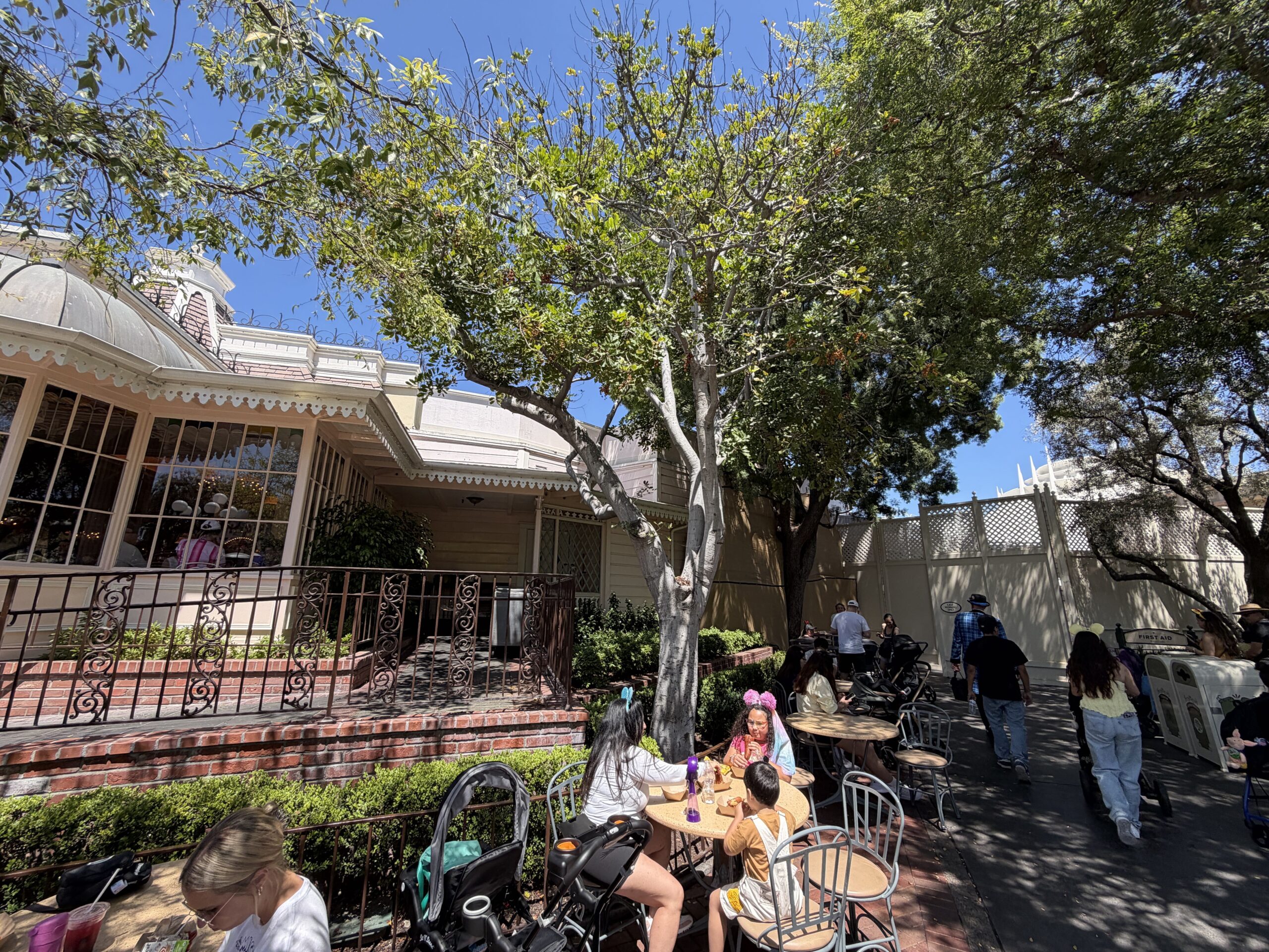 Some portion of exterior refurbishment work is underway on the Plaza Inn at Disneyland, if only in a quiet corner.