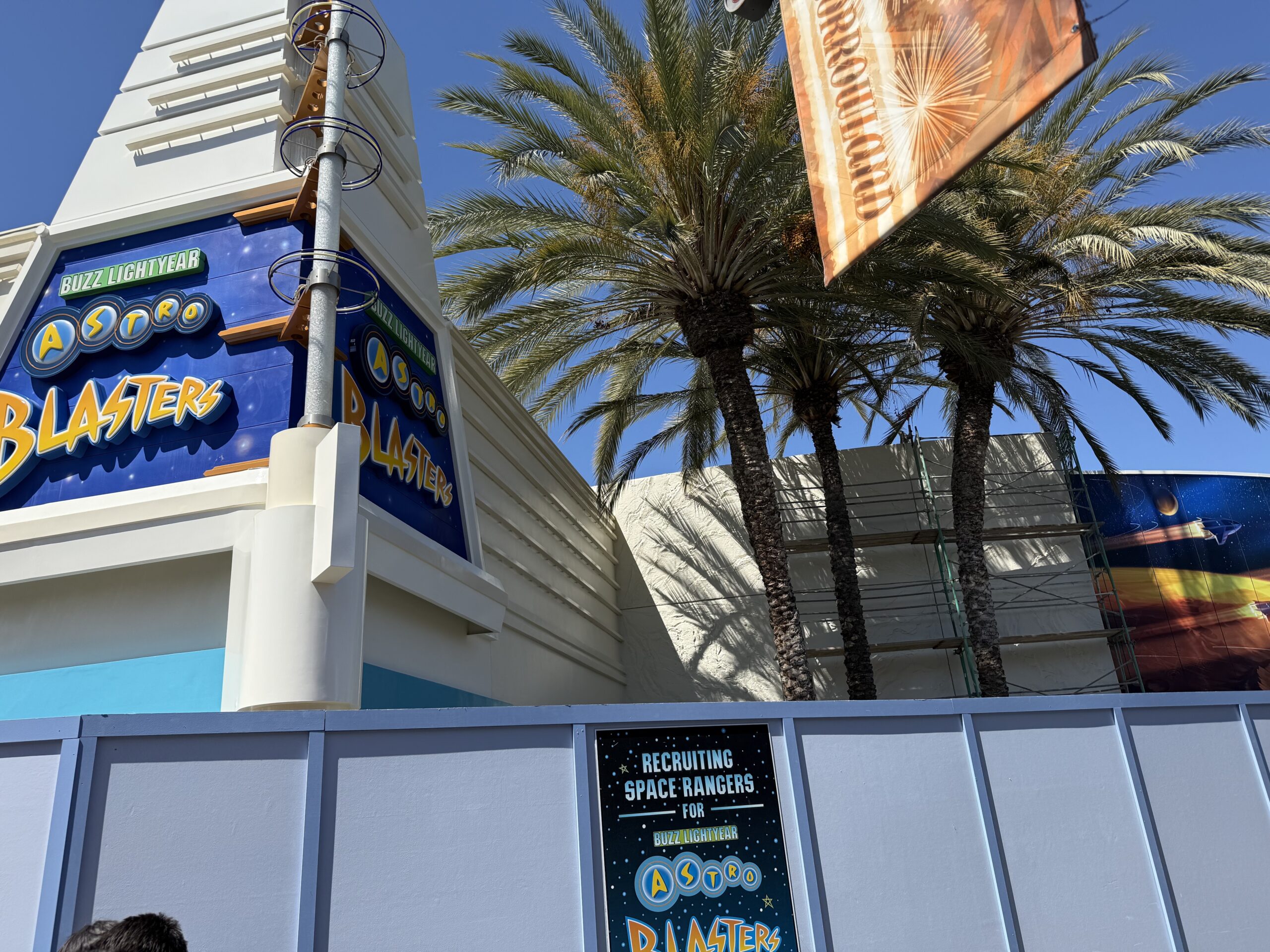 Retro Tomorrowland Colors Return to Disneyland Following Fresh Paint Work on Buzz Lightyear Astro Blasters