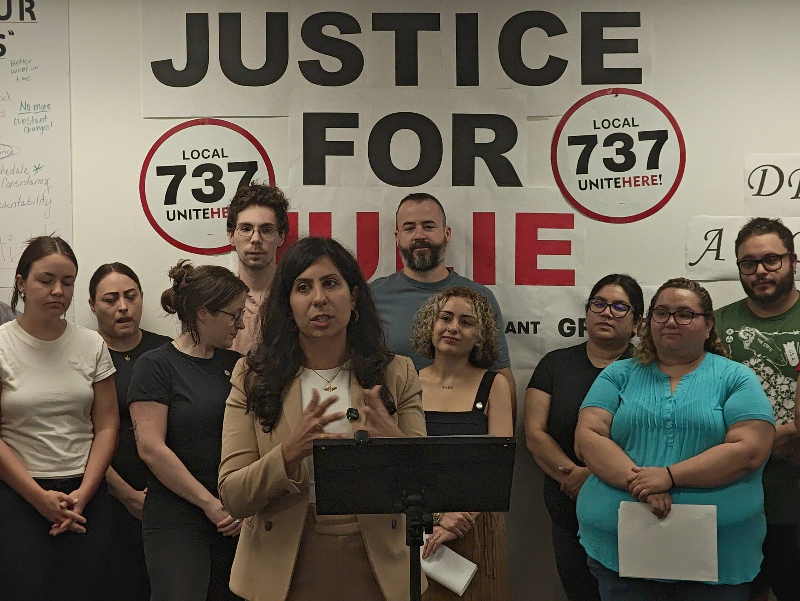 Patina employees LaQuita Huguely, Ismael Gonzalez, Berenice Rodriguez, and Jennifer Quiñones were joined by Congressman Maxwell Frost and State Representative Anna Eskamani at a UNITE HERE Local 737 press conference on Wednesday, June 17.