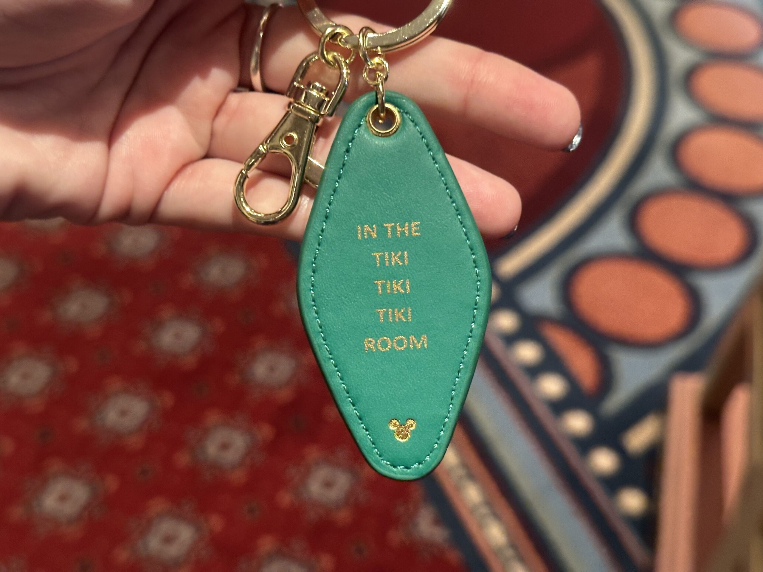 Logo Mania keychains have arrived at Walt Disney World, including attraction-inspired quote designs.