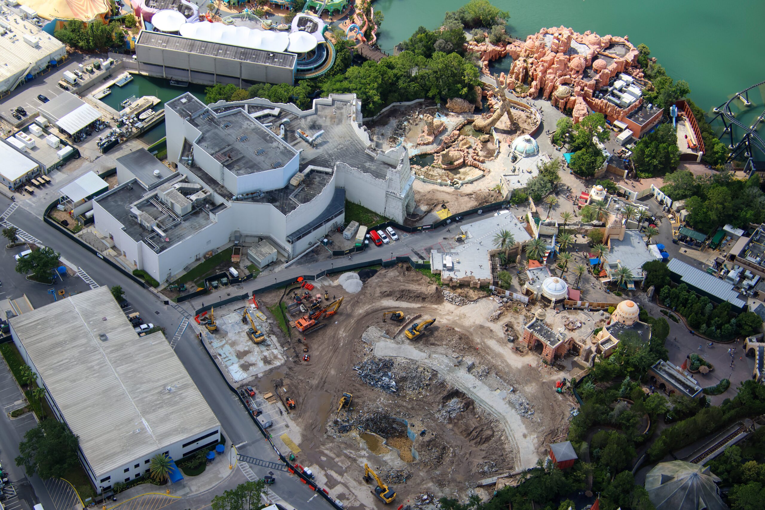 The latest photos from aerial photographer @bioreconstruct show that the former home of The Eighth Voyage of Sindbad has been reduced to a cleared demolition site.