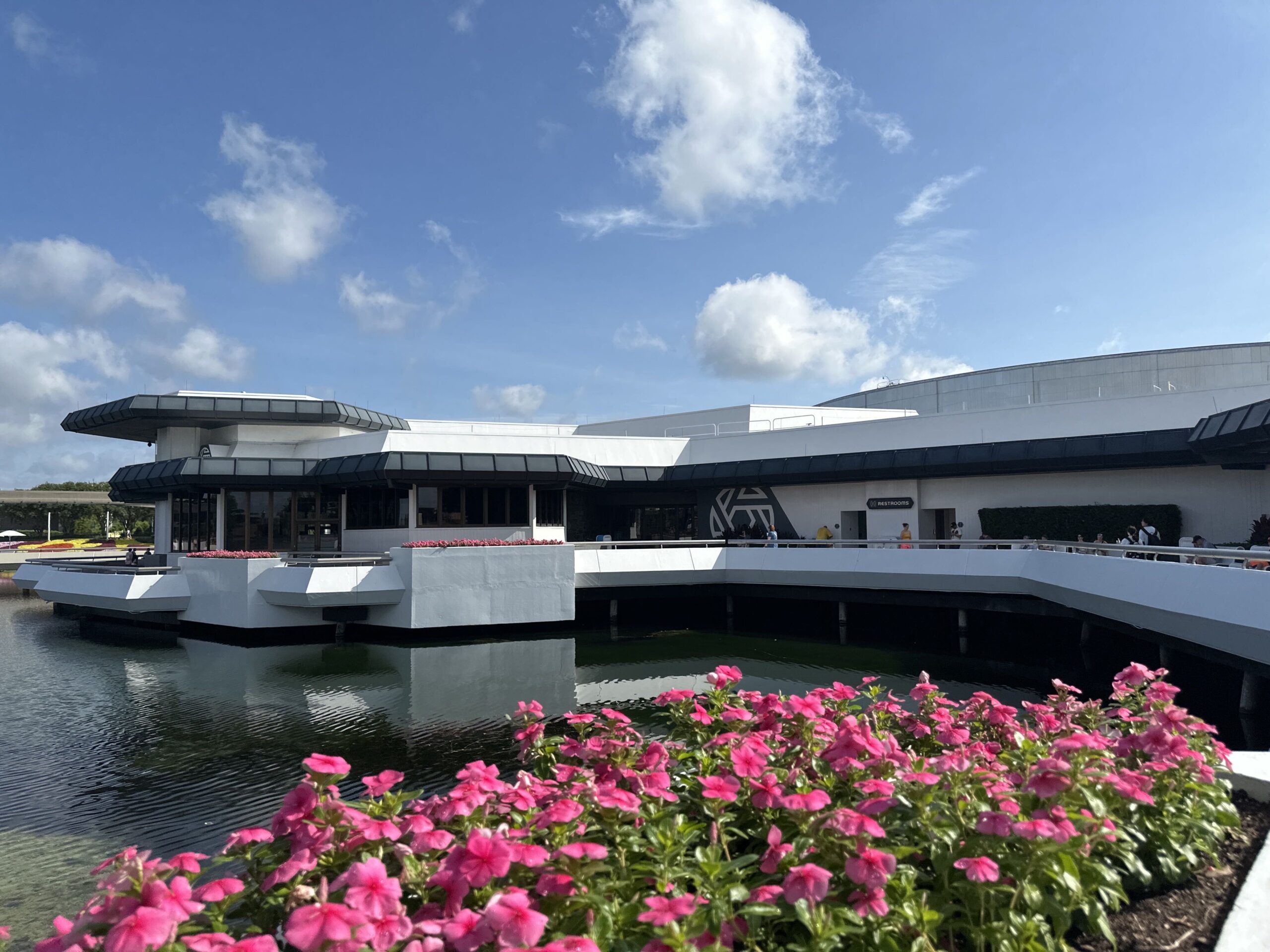 As you can see above, all of the windows on the Odyssey Pavilion are clear of all promotional material for The Citrus Blossom.