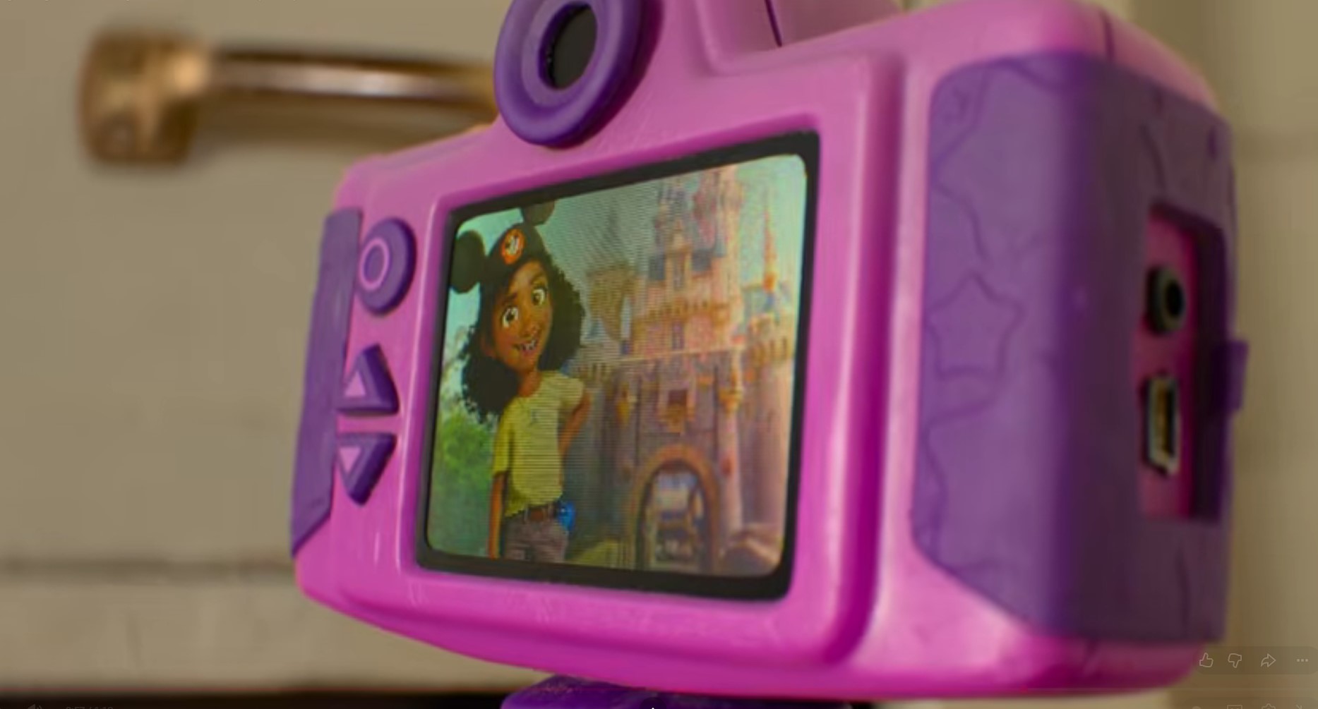 Disneyland Makes a Surprise Appearance in 'Toy Story 5'