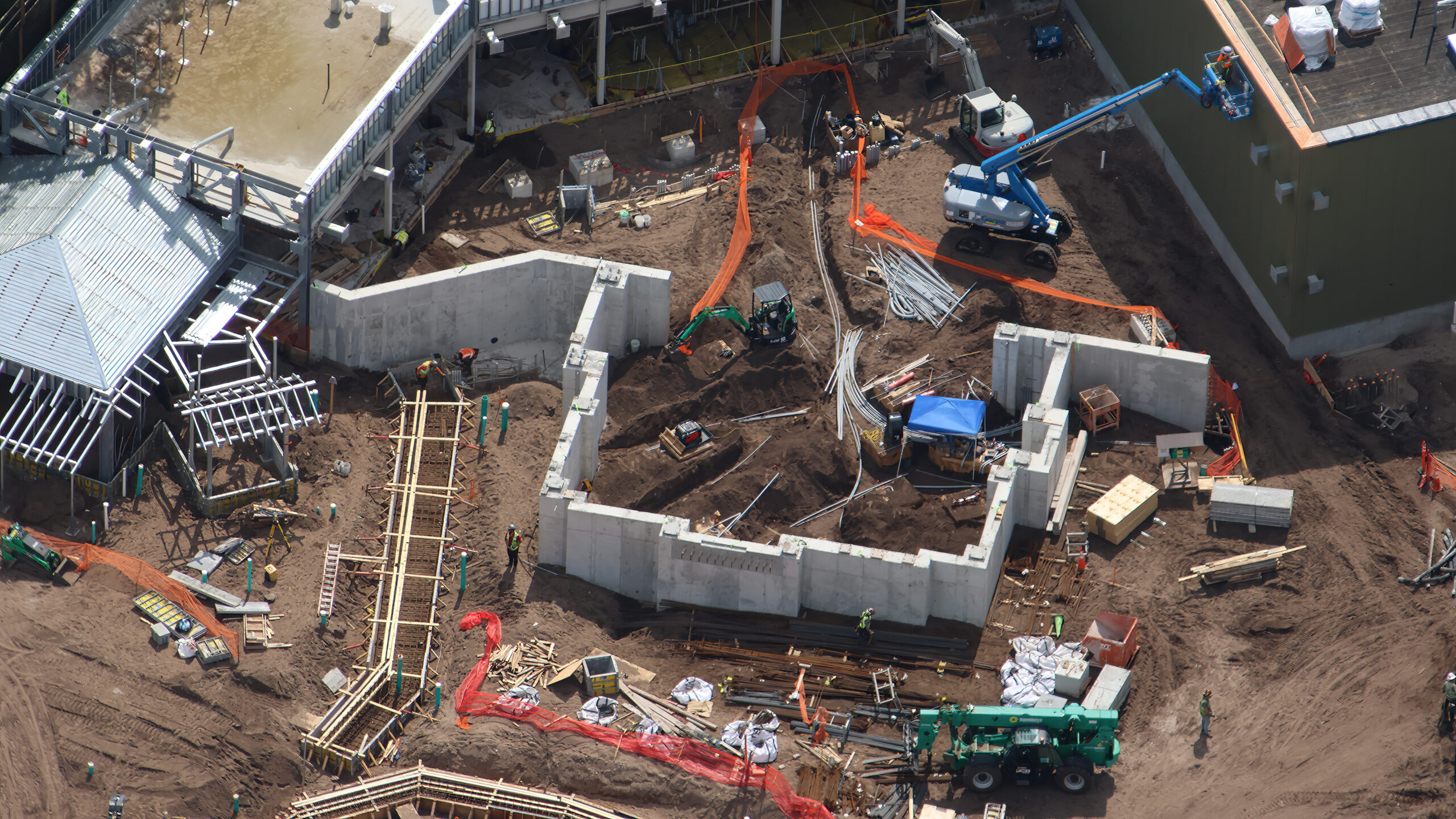Tropical Americas continues to take shape as more structures and buildings see progress, including the Casita and an area by the future carousel.