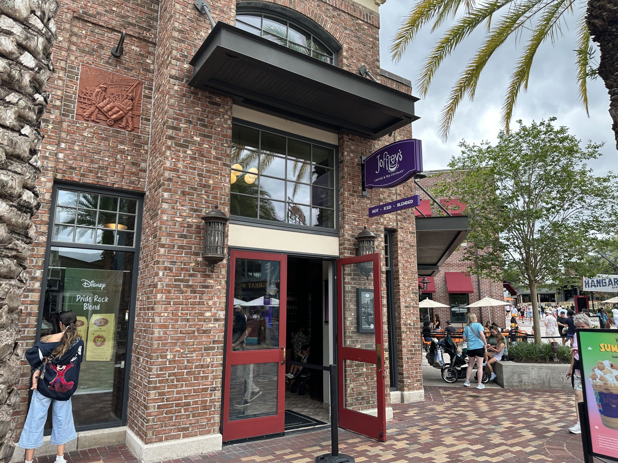 Cinnamon Crunch Latte & Passholder Completer Prize From Disney Springs Joffrey's