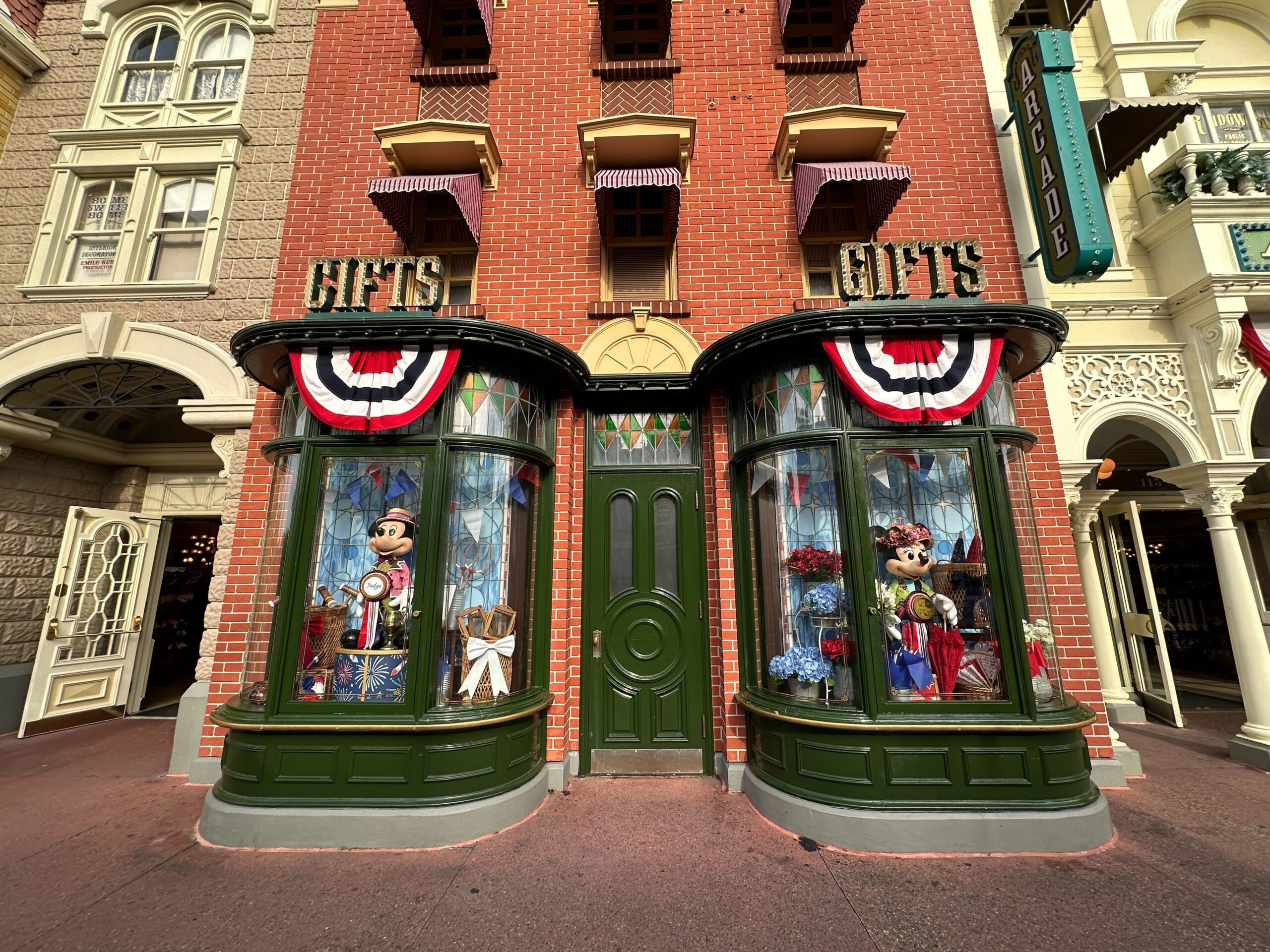 Patriotic Main Street Window Displays Featuring Mickey and Minnie