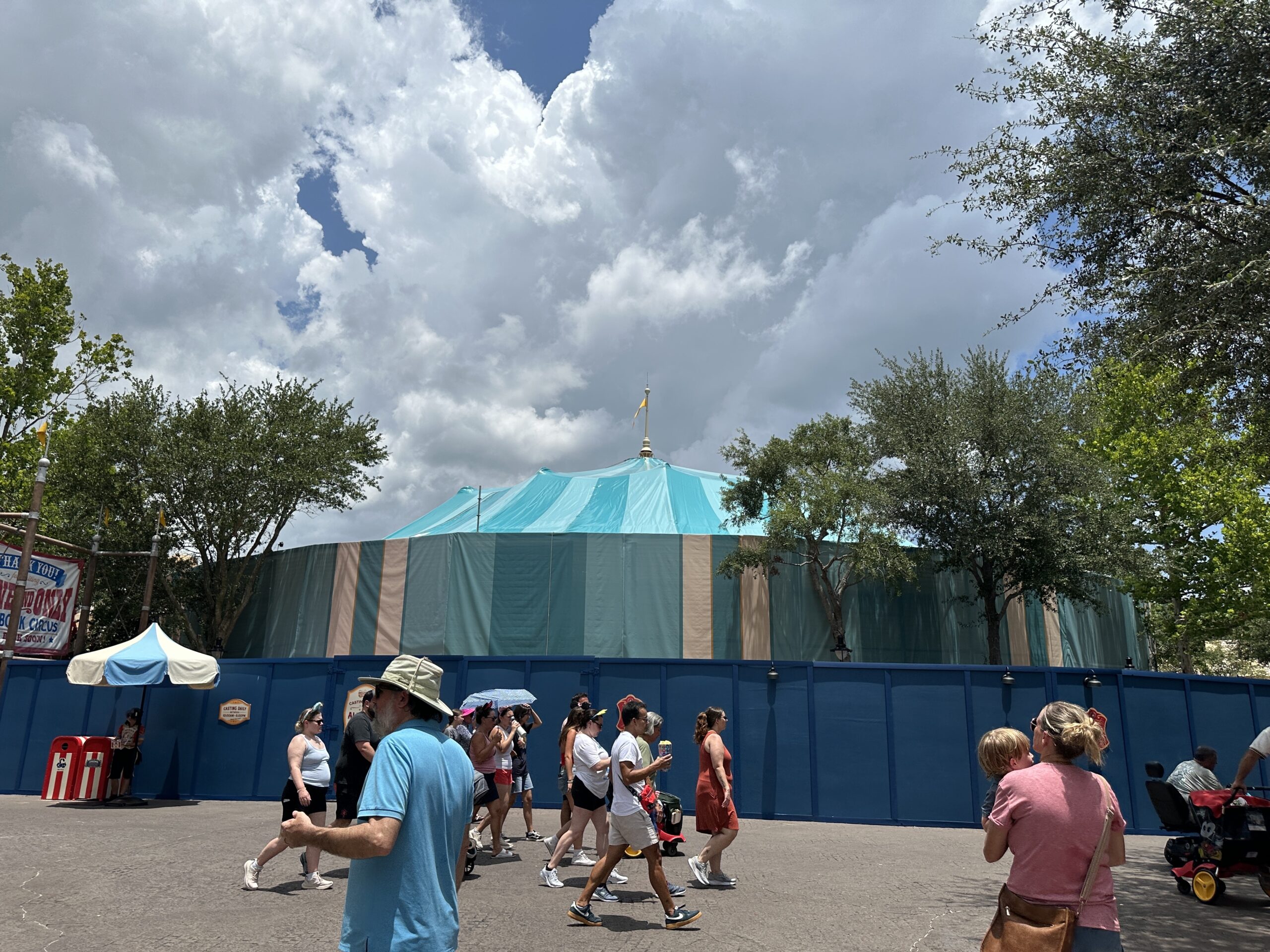 Crews have installed a new tent roof on Big Top Souvenirs in Magic Kingdom and are getting Pete's Silly Sideshow ready for an imminent reopening.