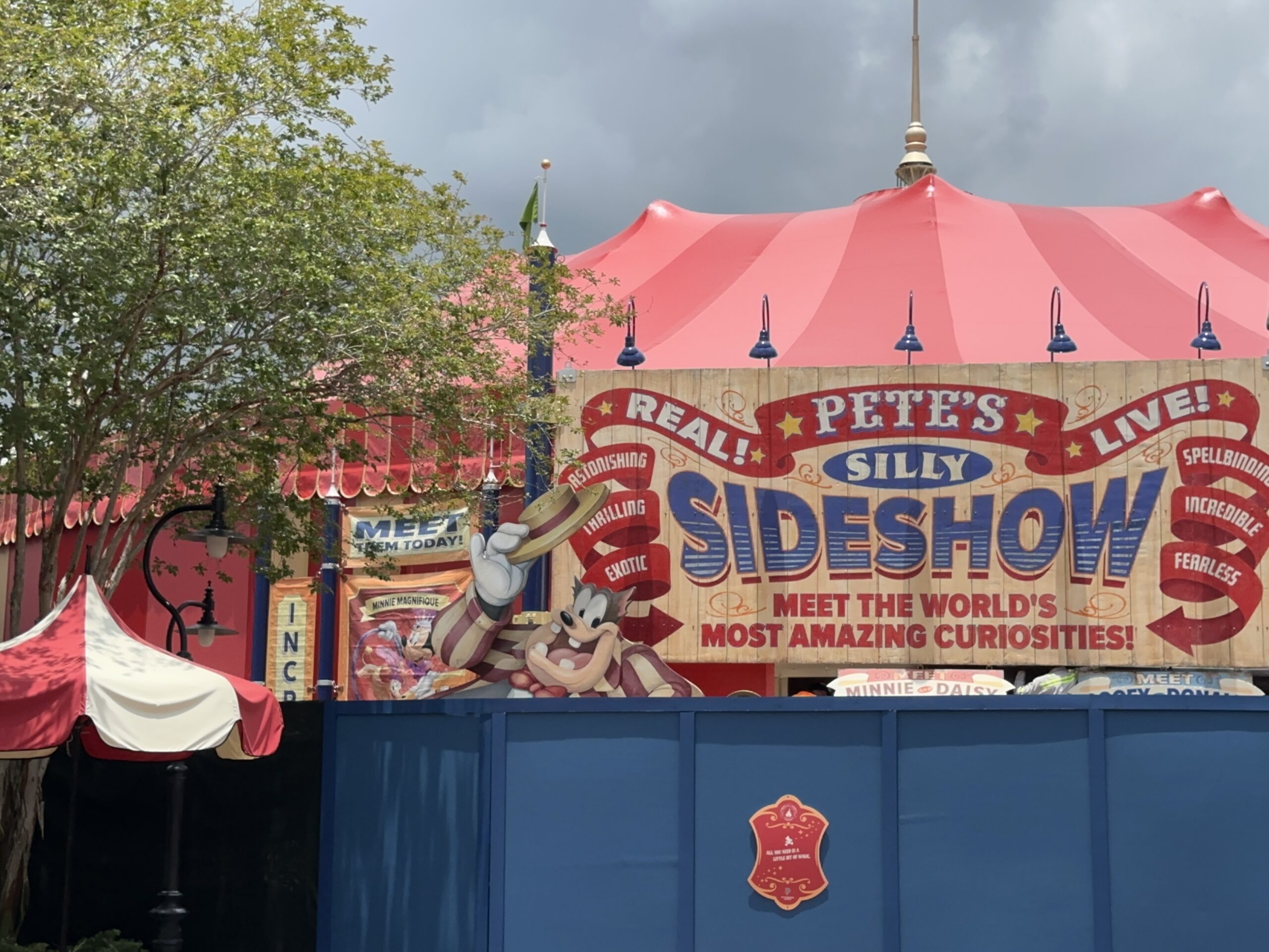 Crews have installed a new tent roof on Big Top Souvenirs in Magic Kingdom and are getting Pete's Silly Sideshow ready for an imminent reopening.
